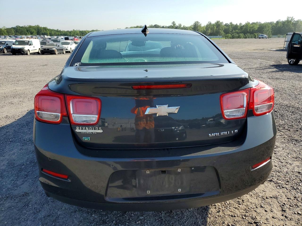 2015 Chevrolet Malibu Ls Gray vin: 1G11B5SL3FF201344