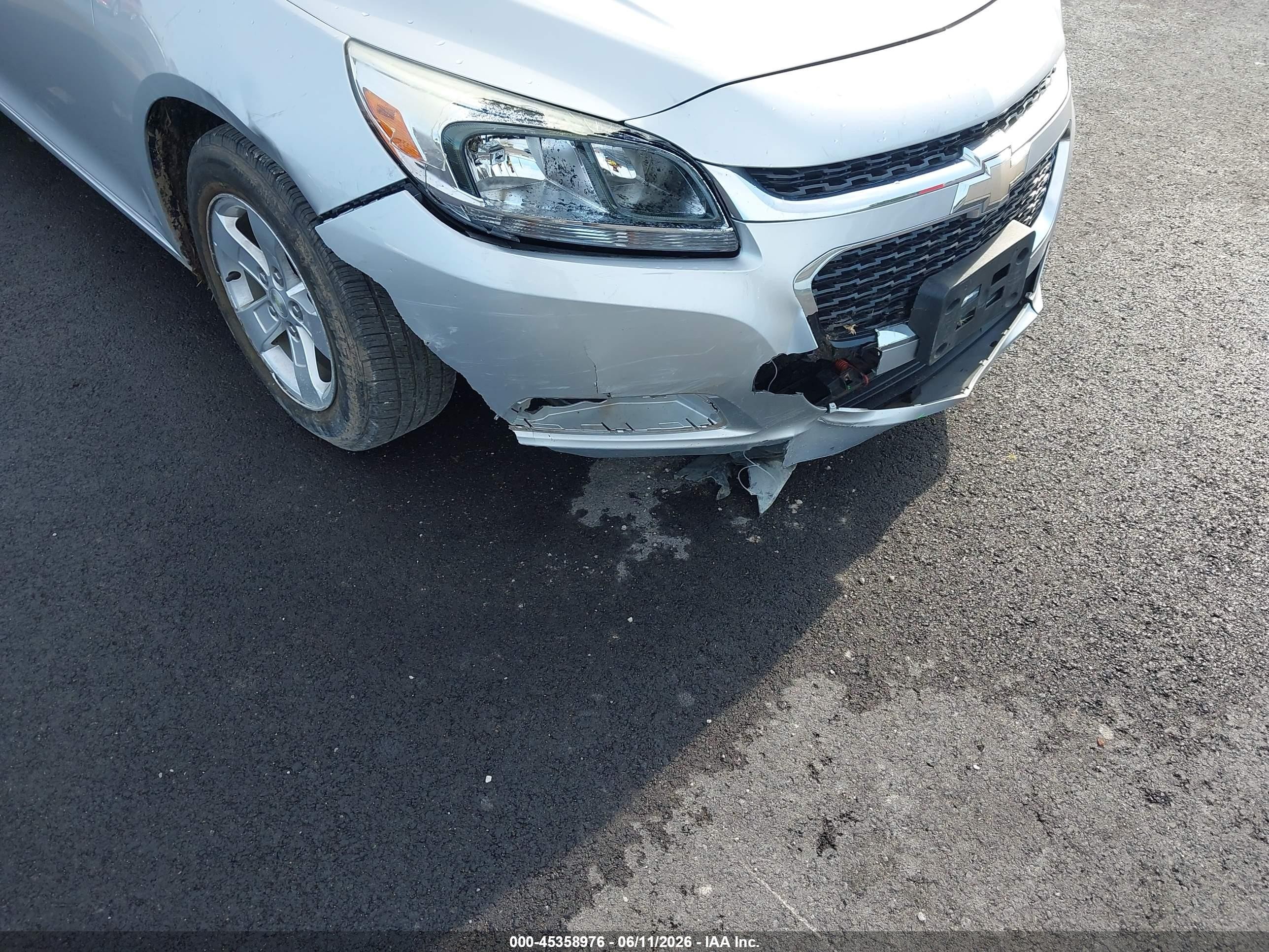 2015 Chevrolet Malibu Ls Silver vin: 1G11B5SL3FF273080