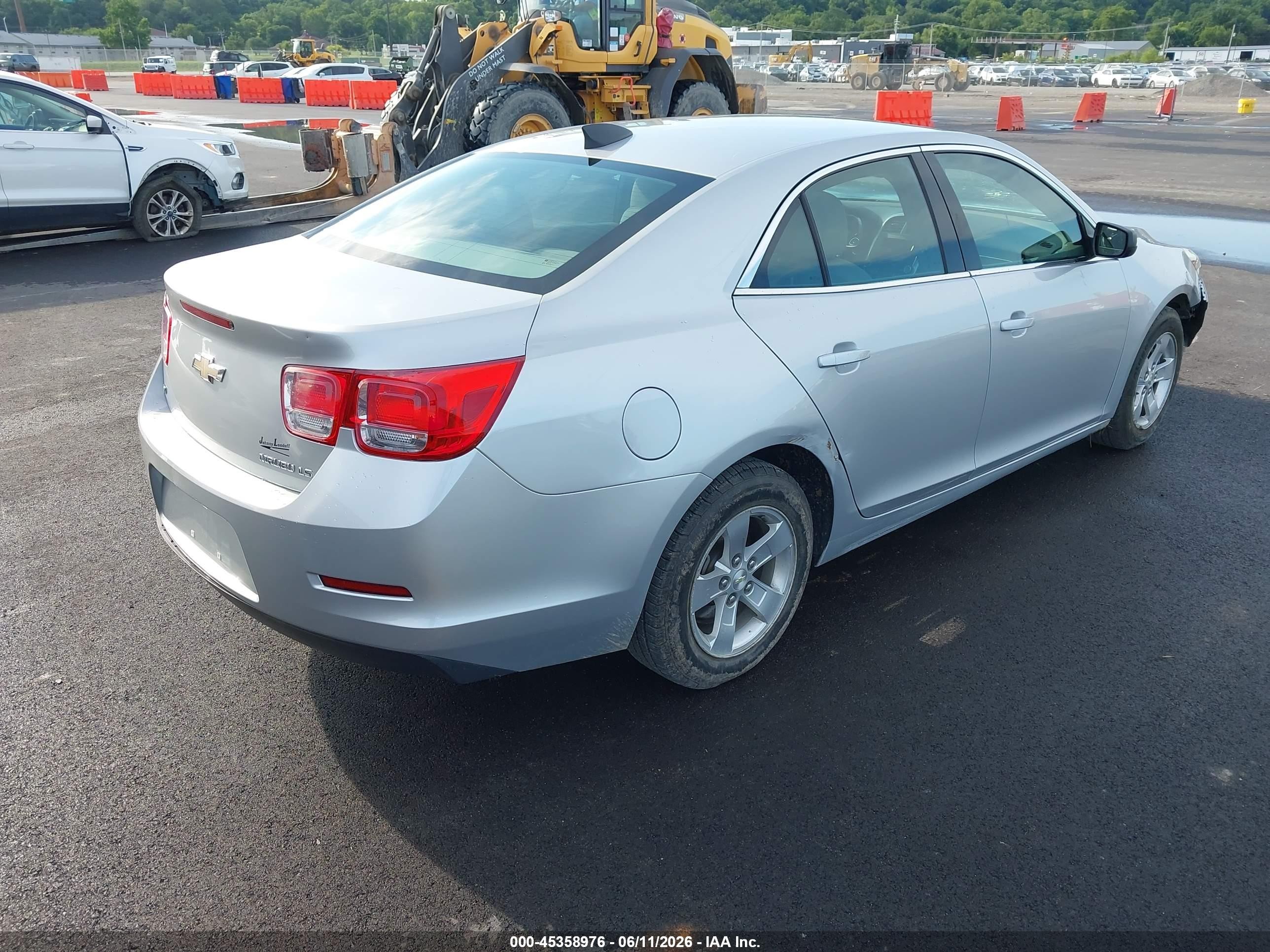 2015 Chevrolet Malibu Ls Silver vin: 1G11B5SL3FF273080