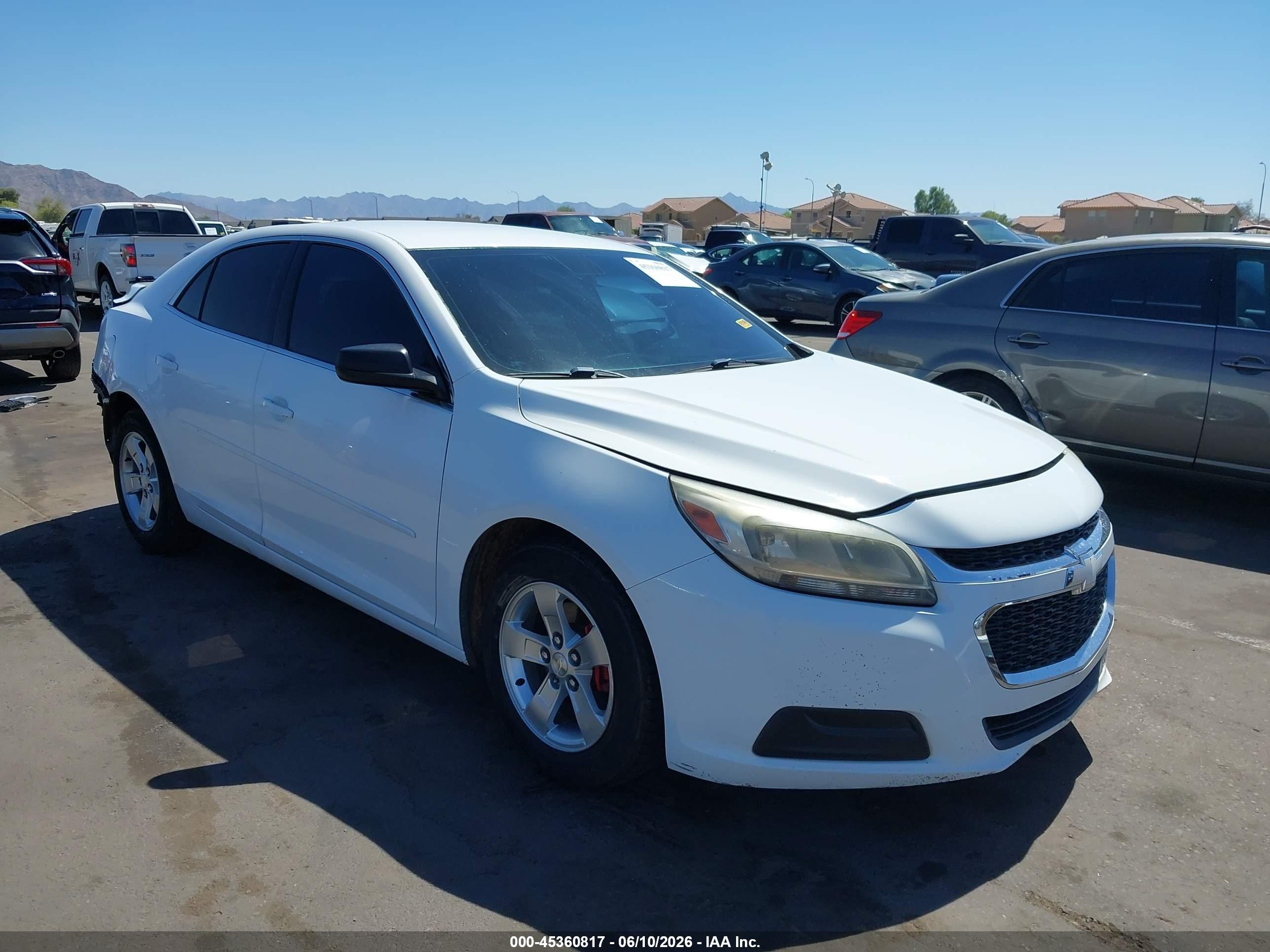 2015 Chevrolet Malibu Ls White vin: 1G11B5SL3FU152948