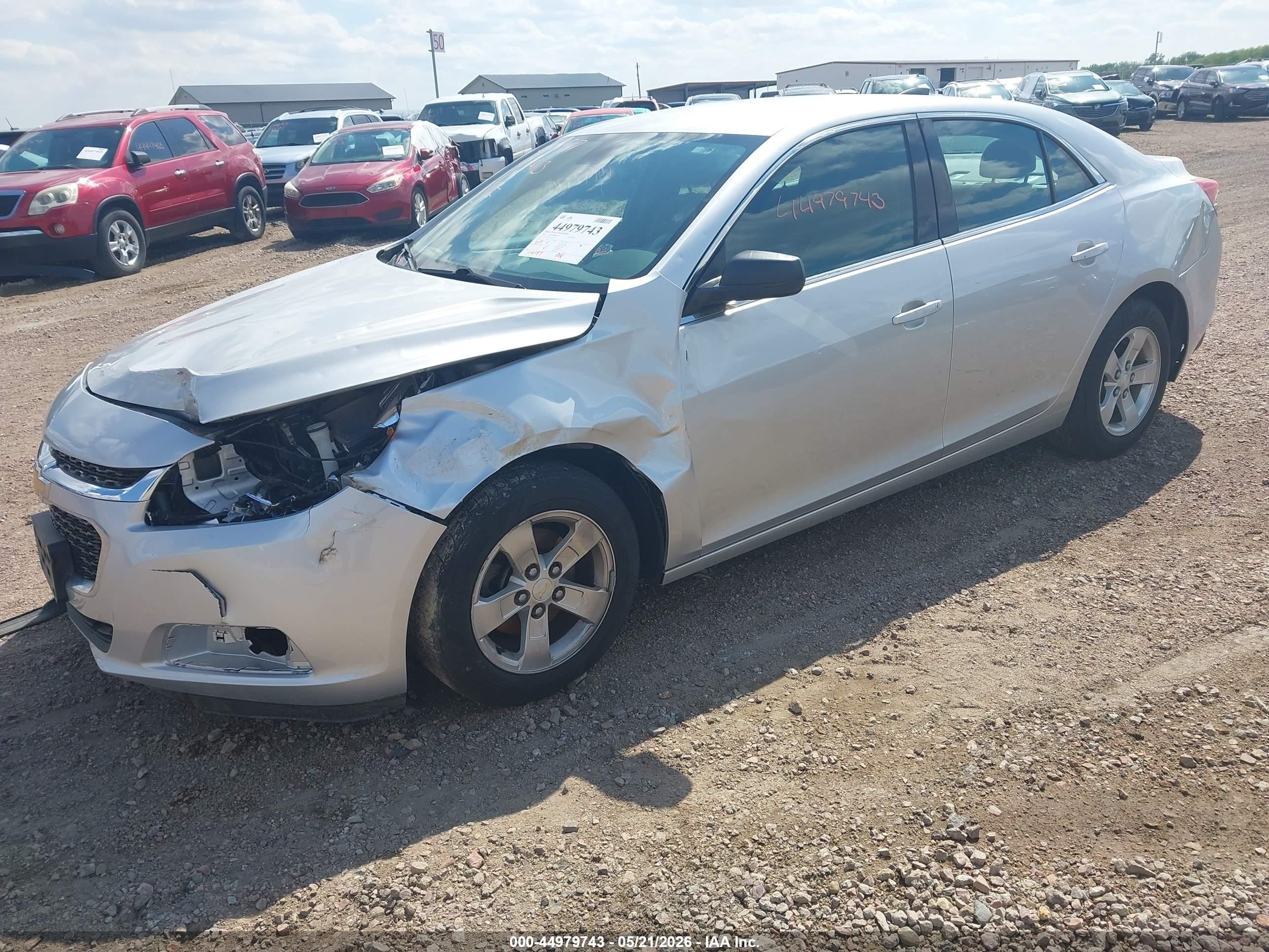 2015 Chevrolet Malibu Ls Silver vin: 1G11B5SL3FU153470