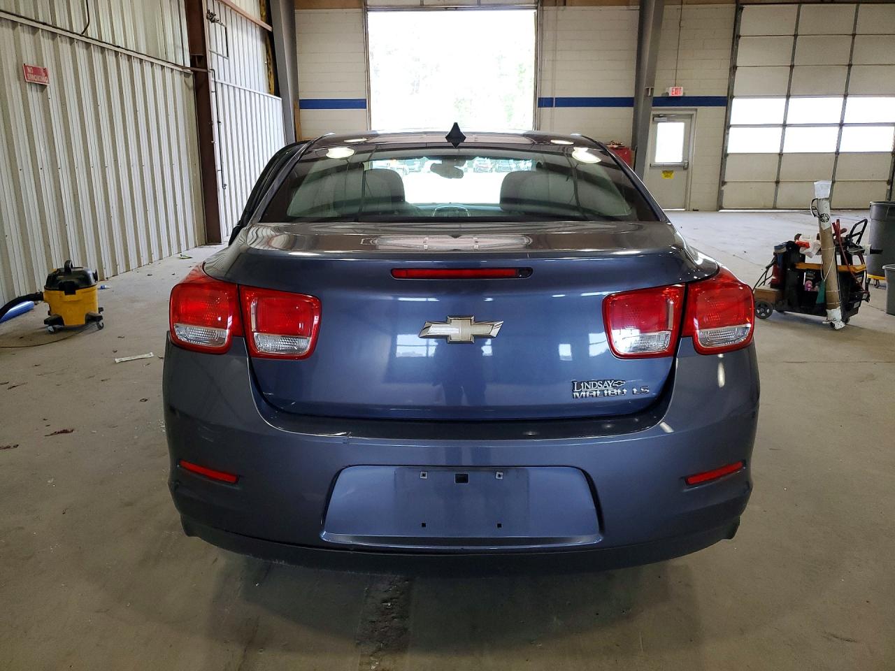 2014 Chevrolet Malibu Ls Blue vin: 1G11B5SL4EF155943