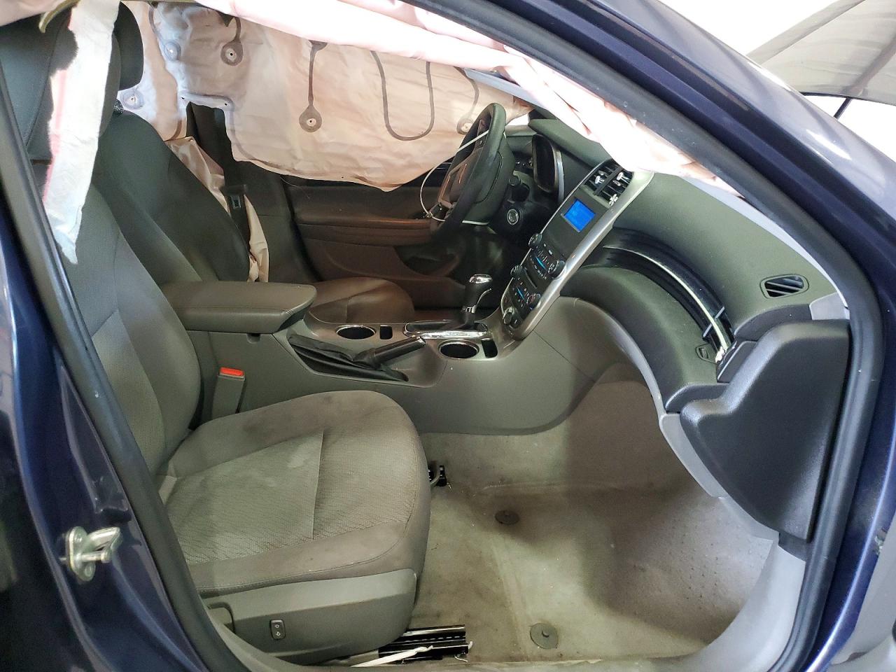 2014 Chevrolet Malibu Ls Blue vin: 1G11B5SL4EF155943
