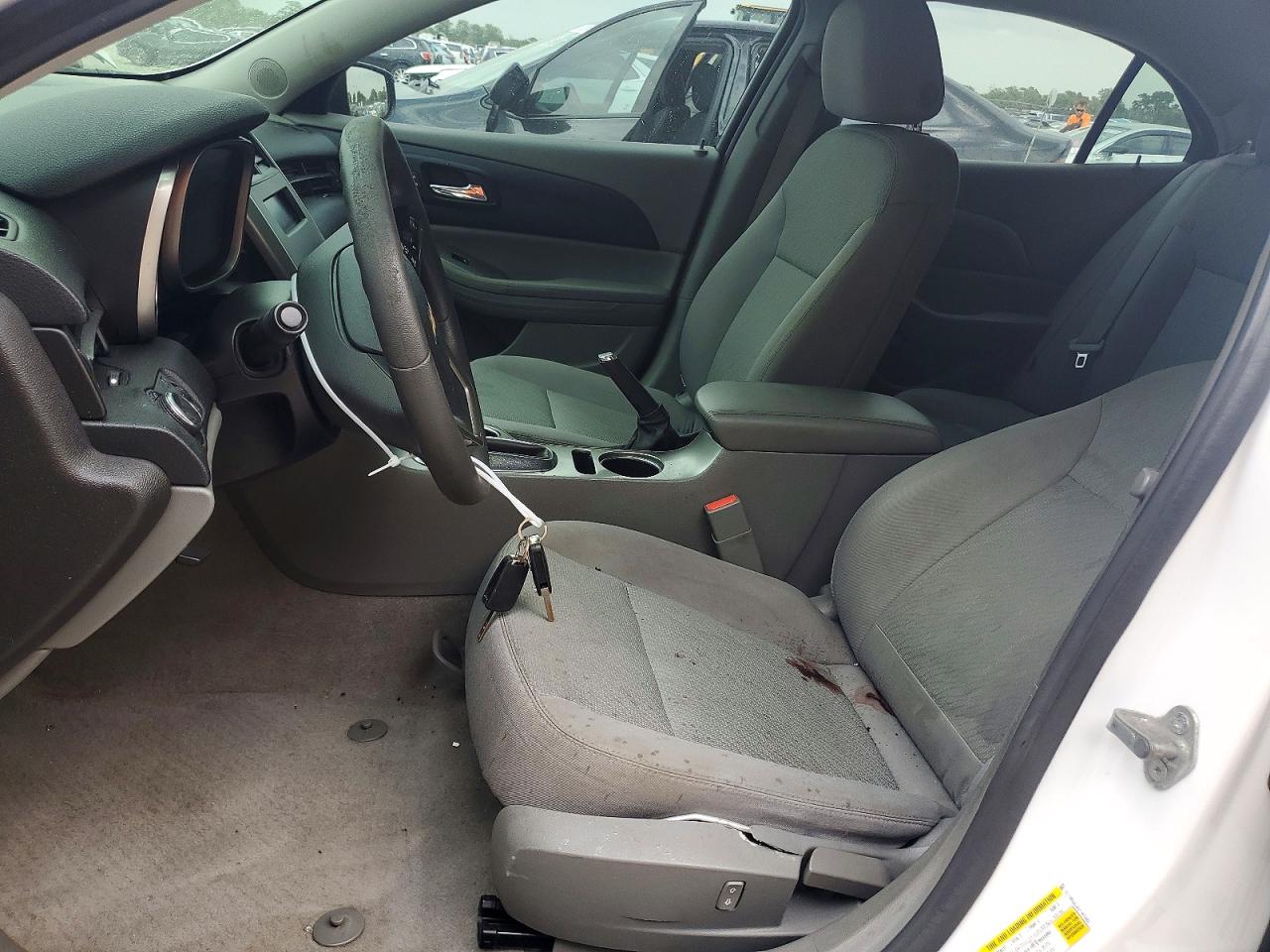 2014 Chevrolet Malibu Ls White vin: 1G11B5SL4EF161693