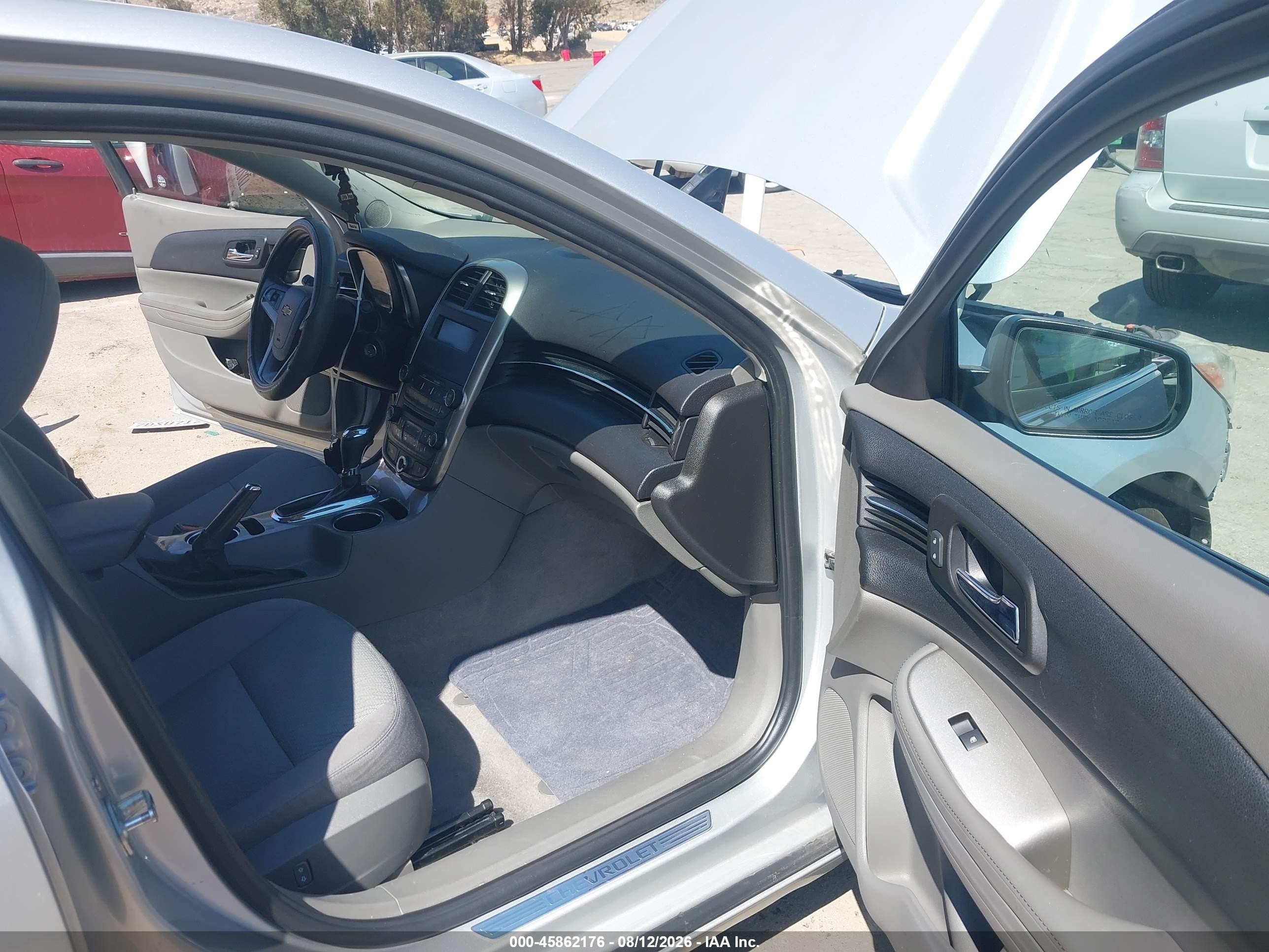 2014 Chevrolet Malibu 1ls Silver vin: 1G11B5SL4EF180373