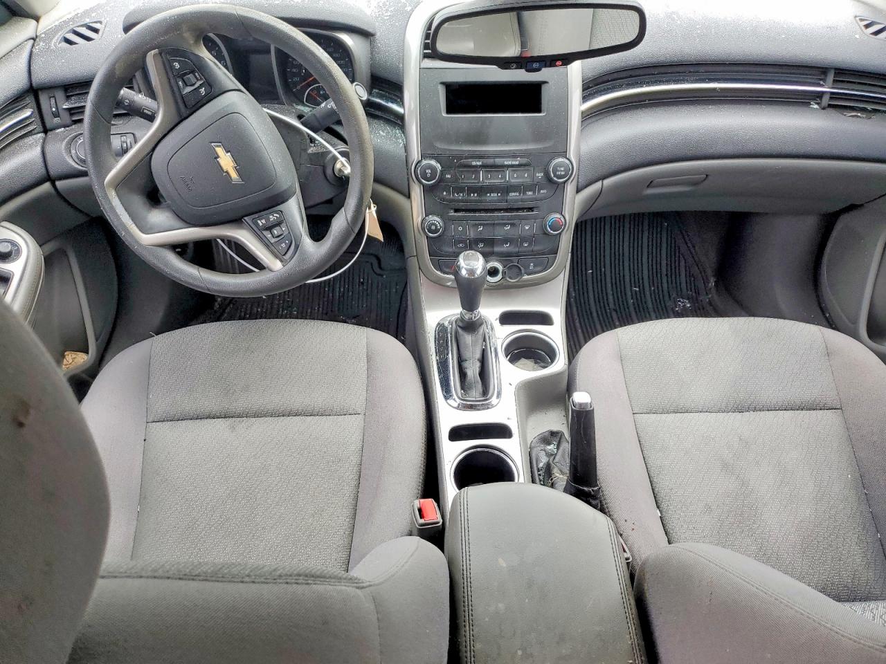 2015 Chevrolet Malibu Ls White vin: 1G11B5SL4FF191794