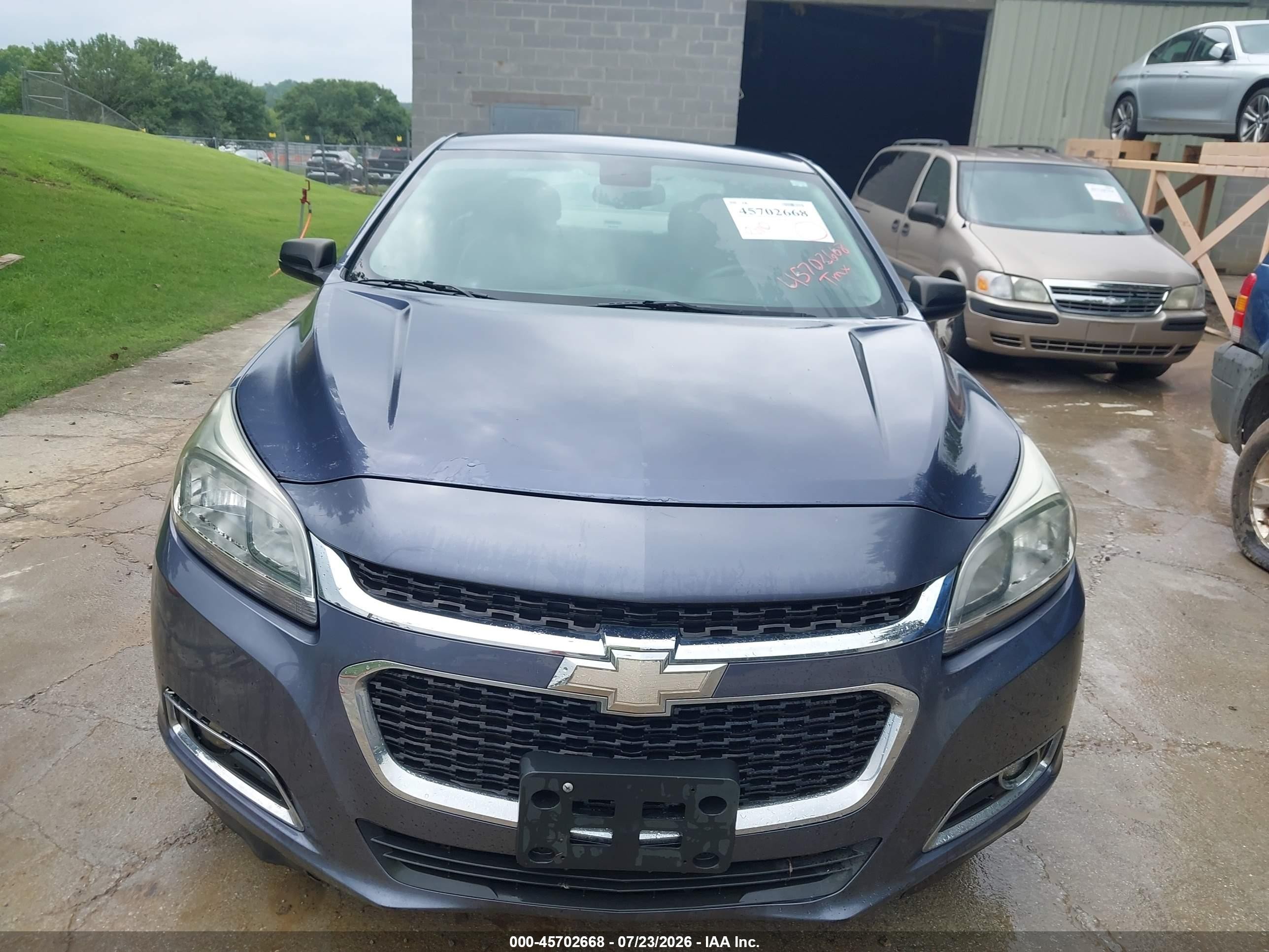 2015 Chevrolet Malibu Ls Blue vin: 1G11B5SL4FF240718