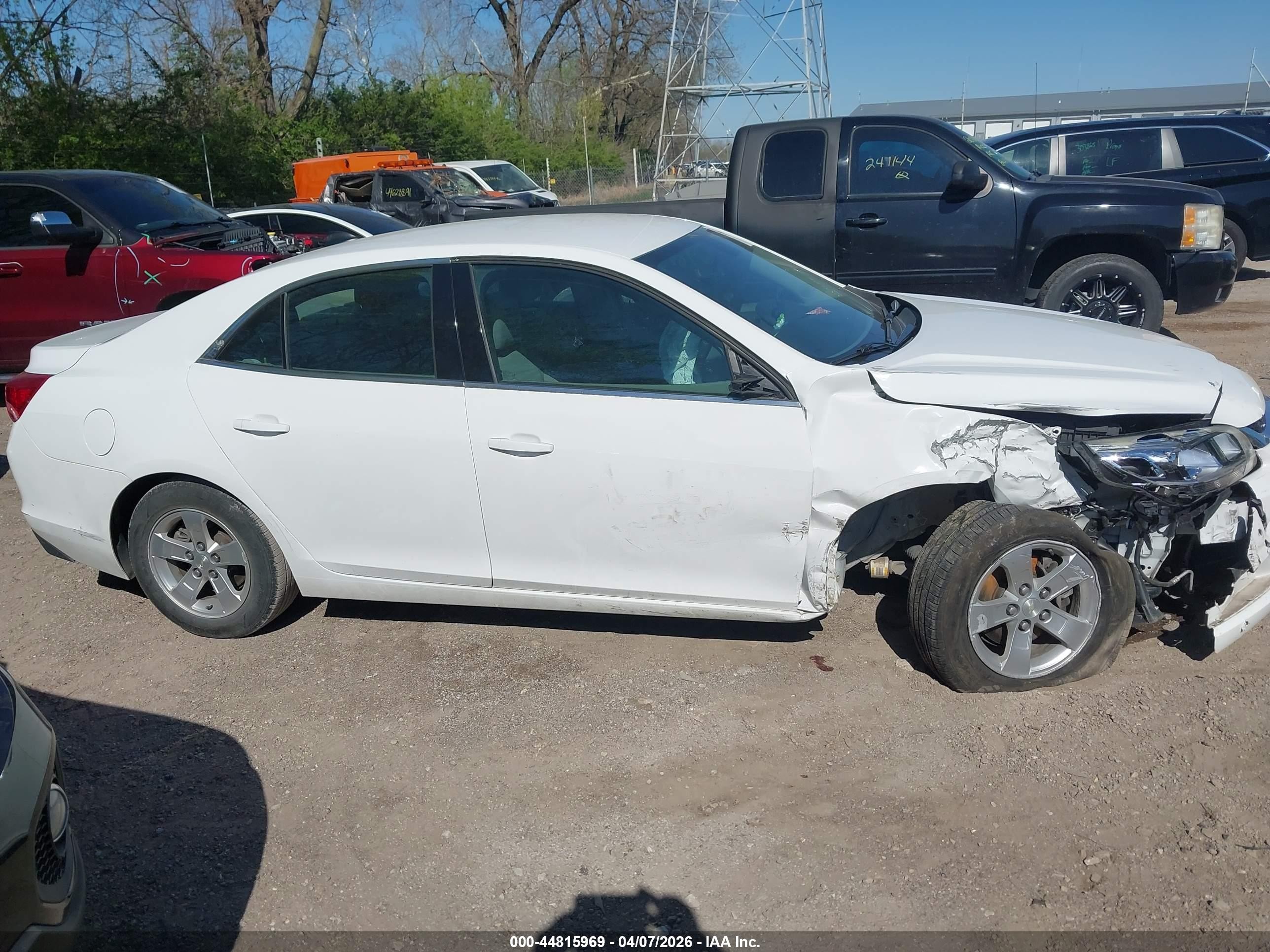 2014 Chevrolet Malibu 1ls White vin: 1G11B5SL5EF204907