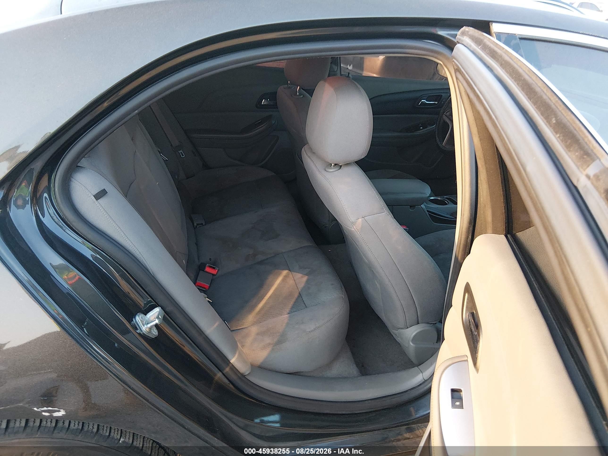2015 Chevrolet Malibu Ls Синий vin: 1G11B5SL5FF185583