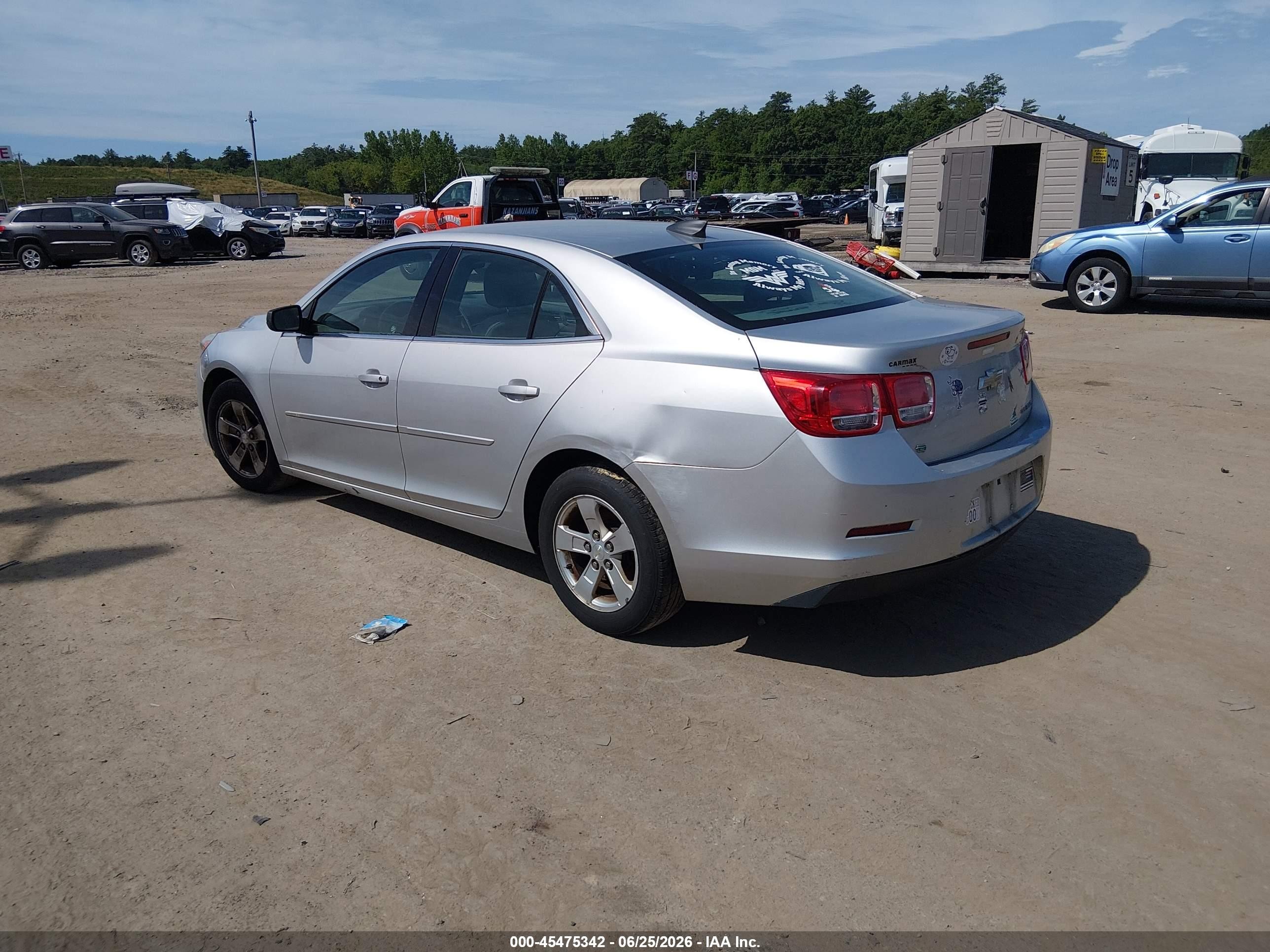 2015 Chevrolet Malibu Ls Silver vin: 1G11B5SL5FF187513