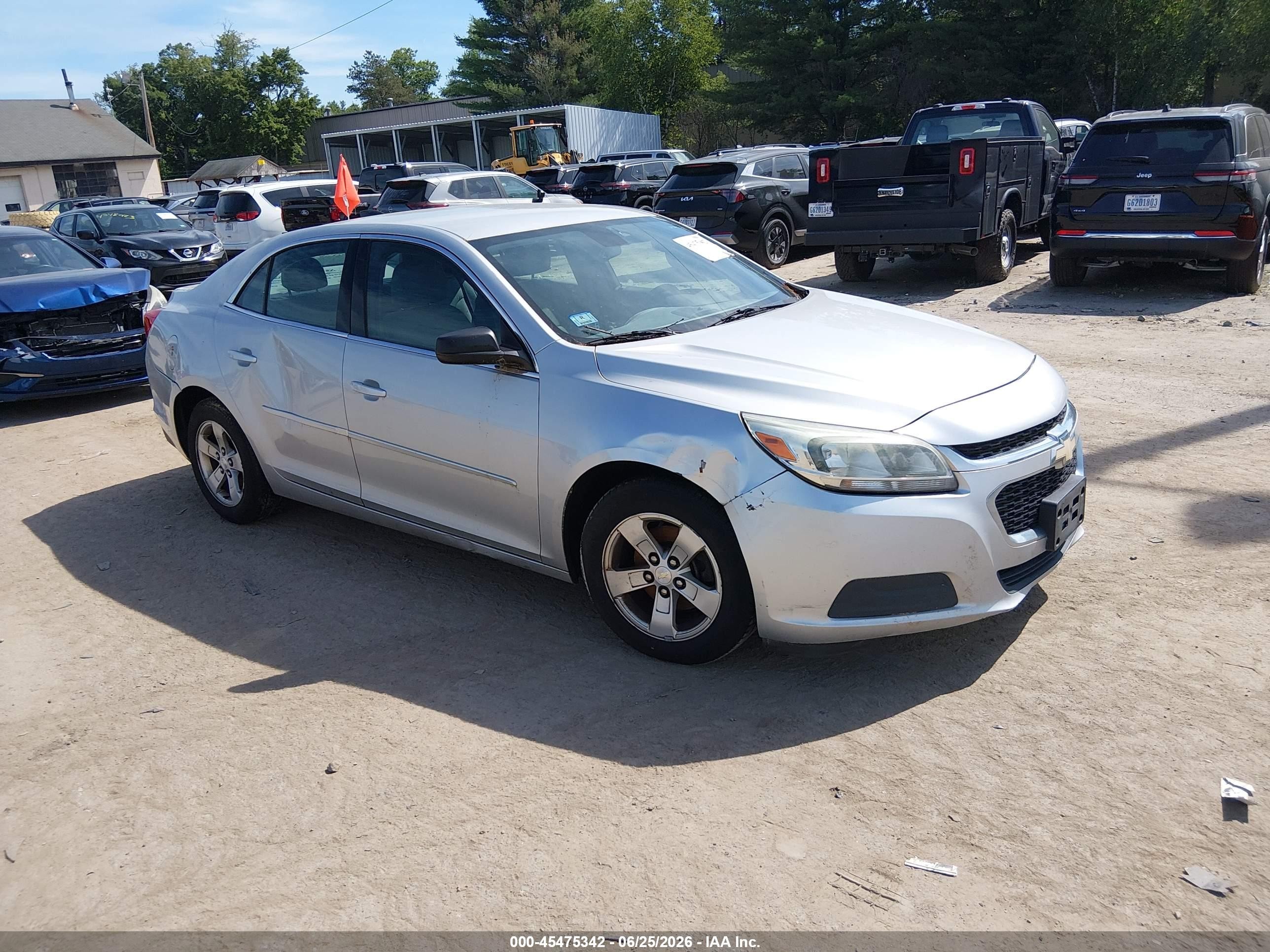 2015 Chevrolet Malibu Ls Silver vin: 1G11B5SL5FF187513
