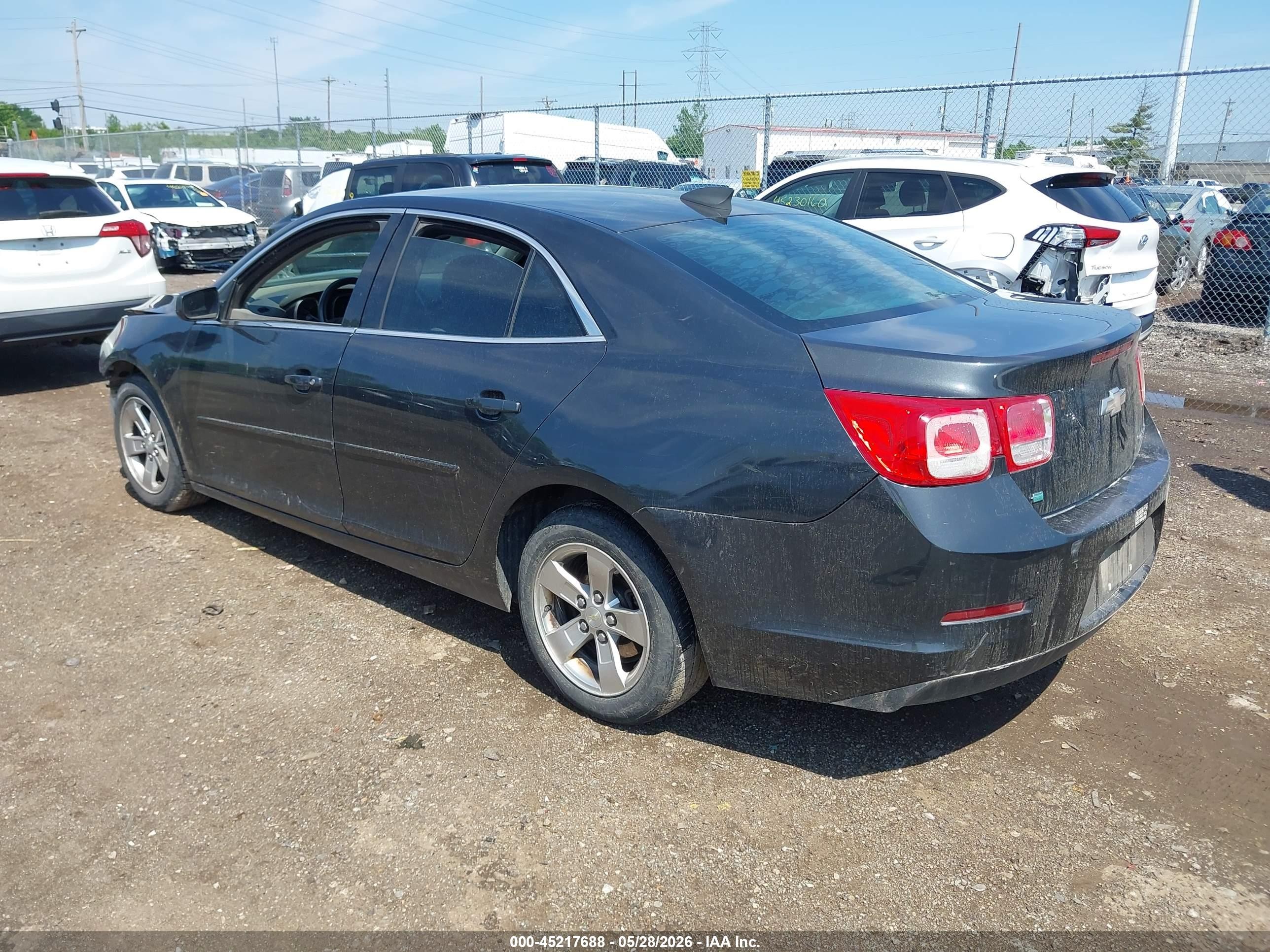 2015 Chevrolet Malibu Ls Gray vin: 1G11B5SL5FF229520