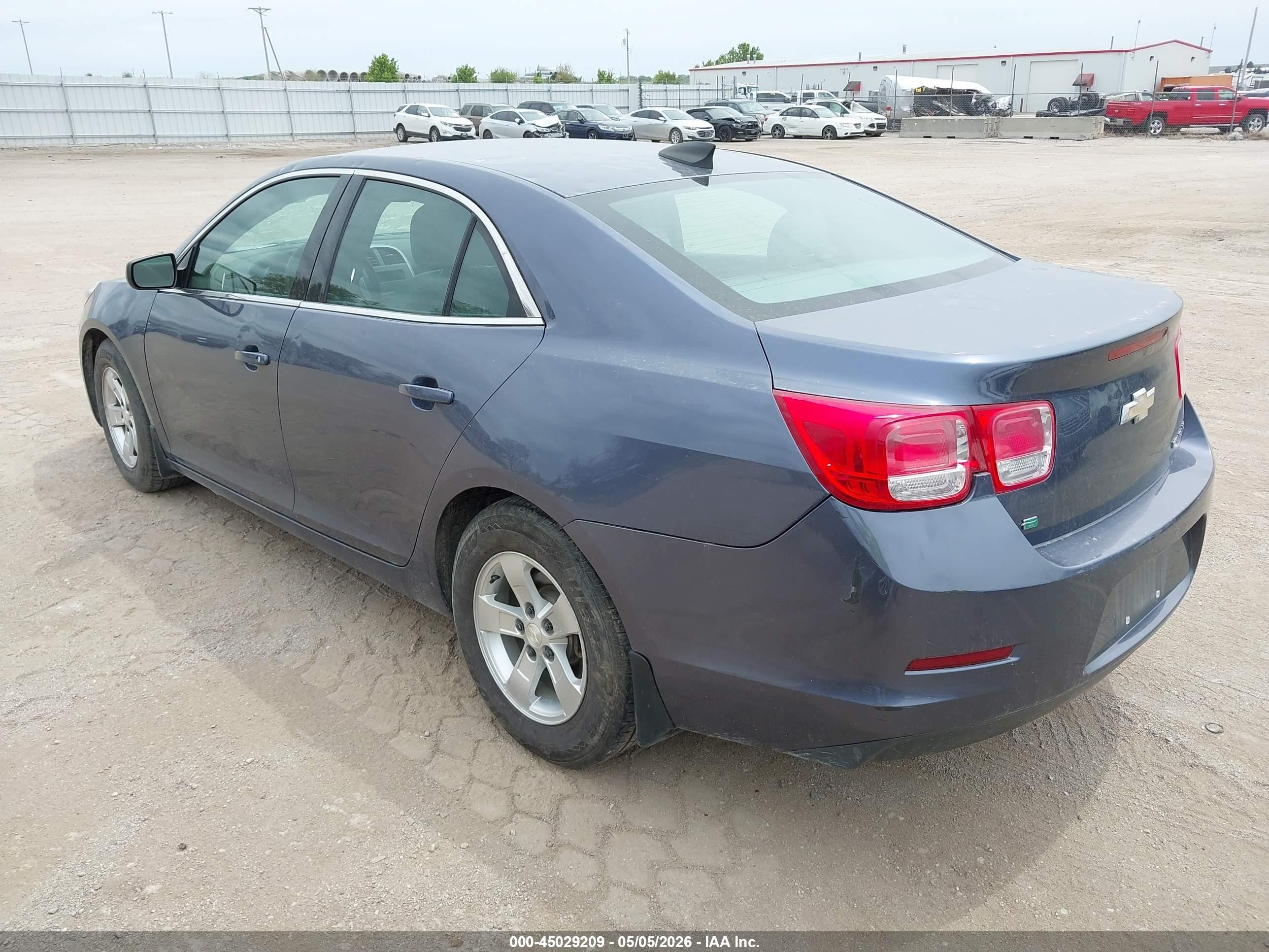 2015 Chevrolet Malibu Ls Blue vin: 1G11B5SL5FF298644