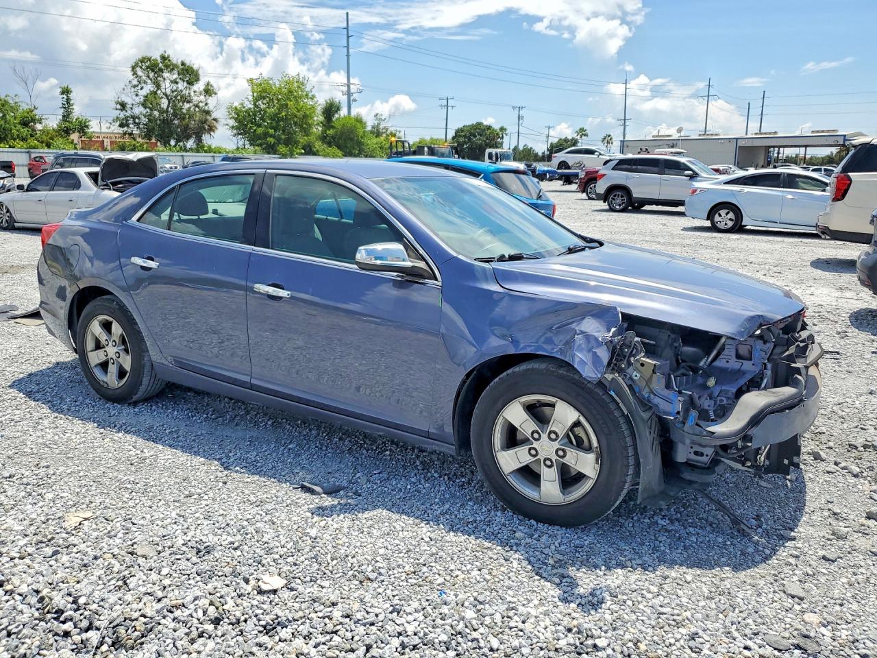 2015 Chevrolet Malibu Ls Blue vin: 1G11B5SL5FF299180