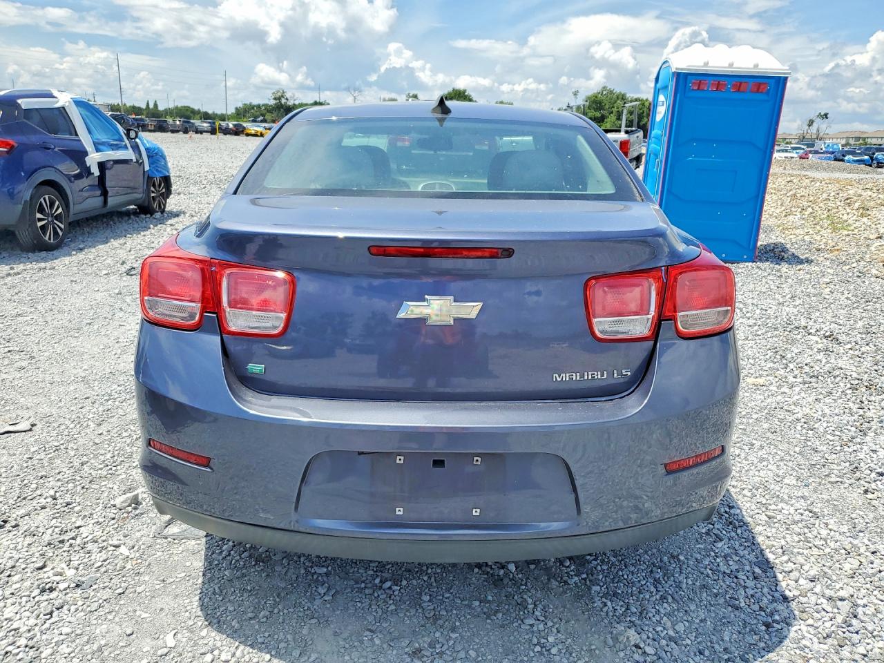 2015 Chevrolet Malibu Ls Blue vin: 1G11B5SL5FF299180