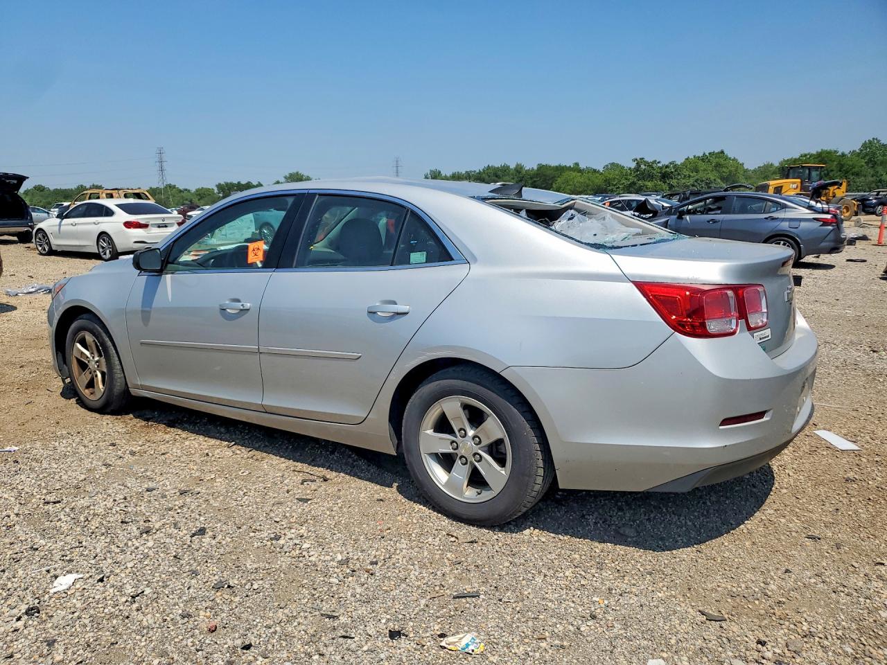 2015 Chevrolet Malibu Ls Серебряный vin: 1G11B5SL5FF346398