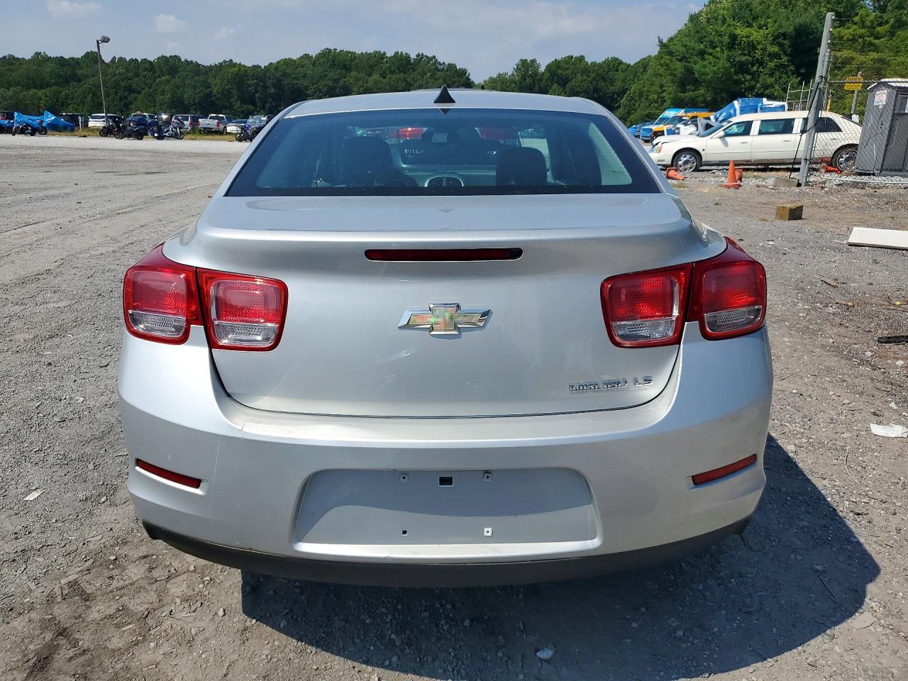 2014 Chevrolet Malibu Ls Silver vin: 1G11B5SL6EF170055