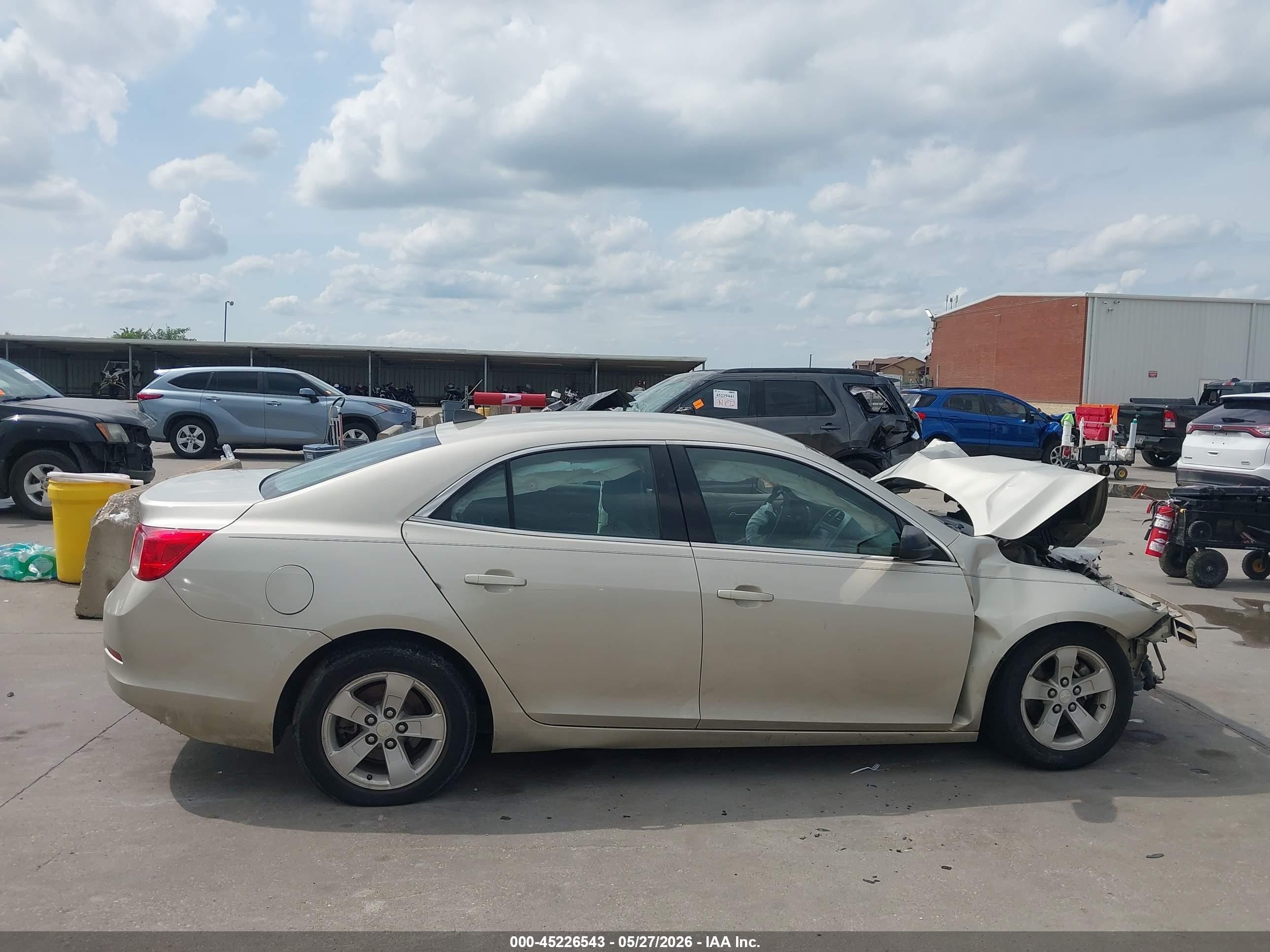 2014 Chevrolet Malibu 1ls Beige vin: 1G11B5SL6EF242386