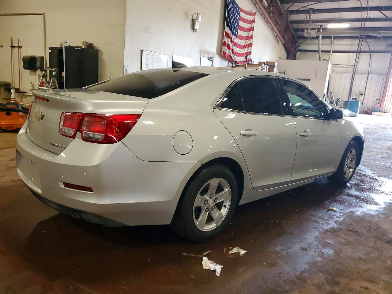 2015 Chevrolet Malibu Ls Серебряный vin: 1G11B5SL6FF143262
