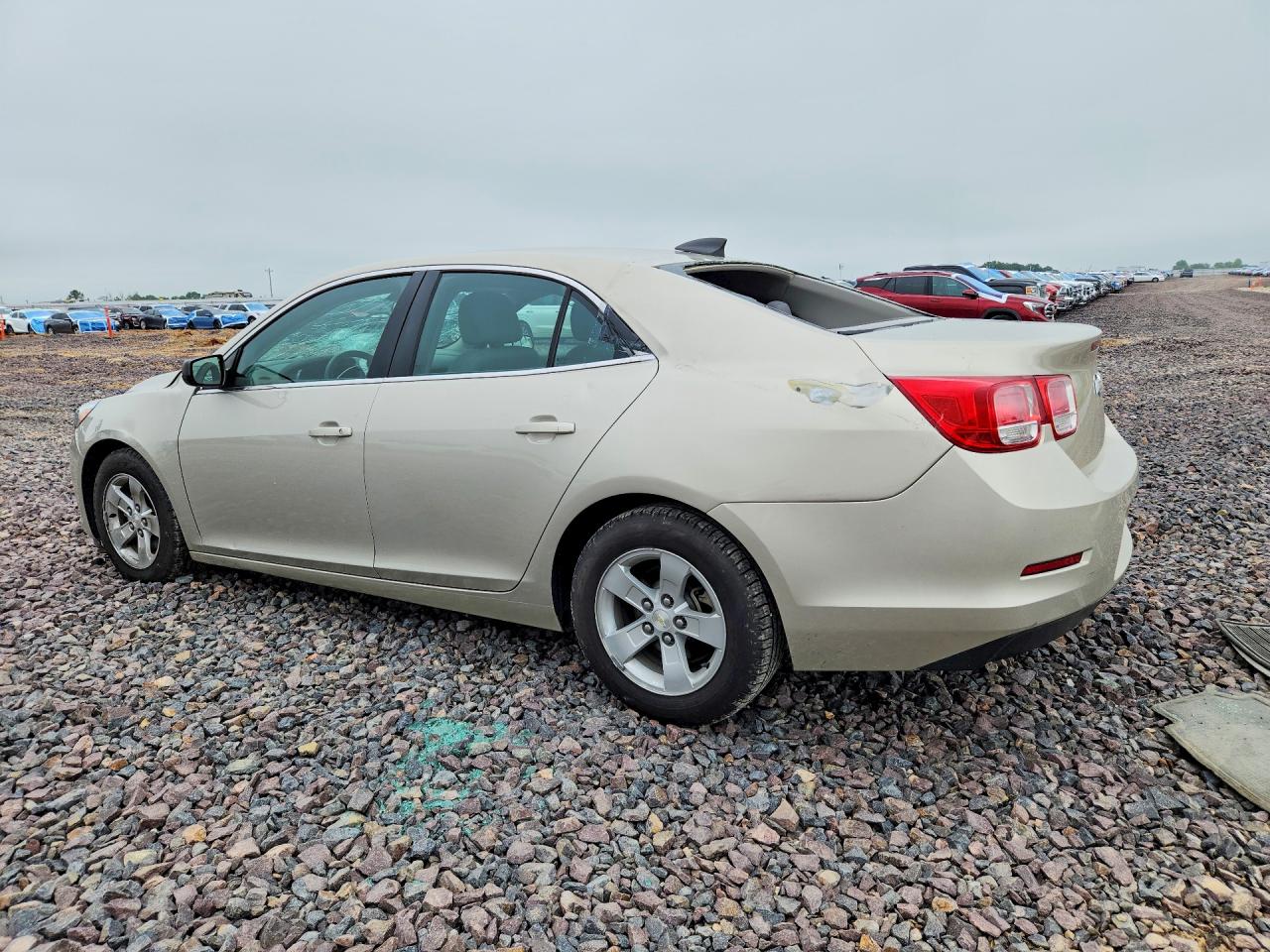 2015 Chevrolet Malibu Ls Beige vin: 1G11B5SL6FF221703