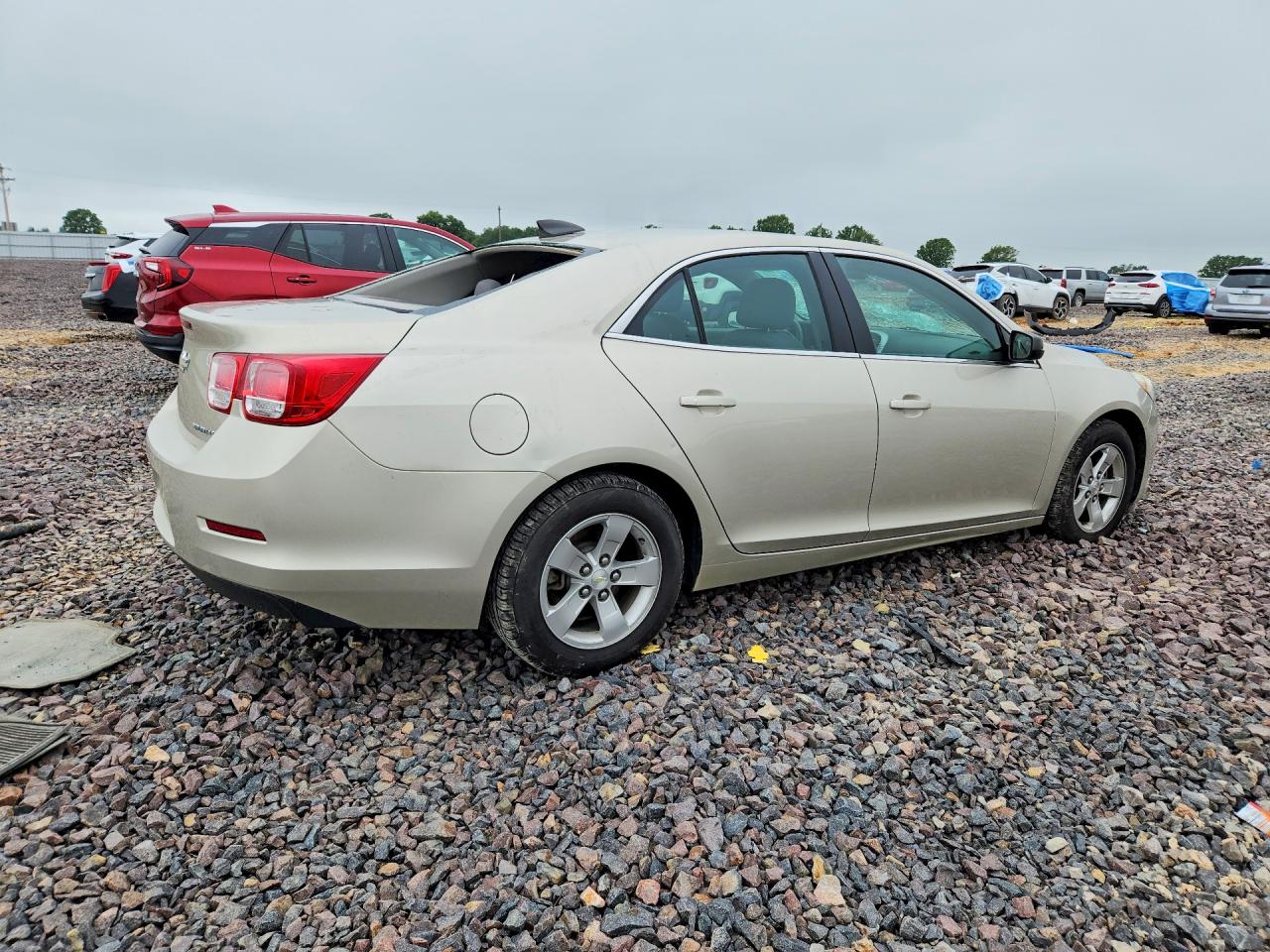 2015 Chevrolet Malibu Ls Beige vin: 1G11B5SL6FF221703