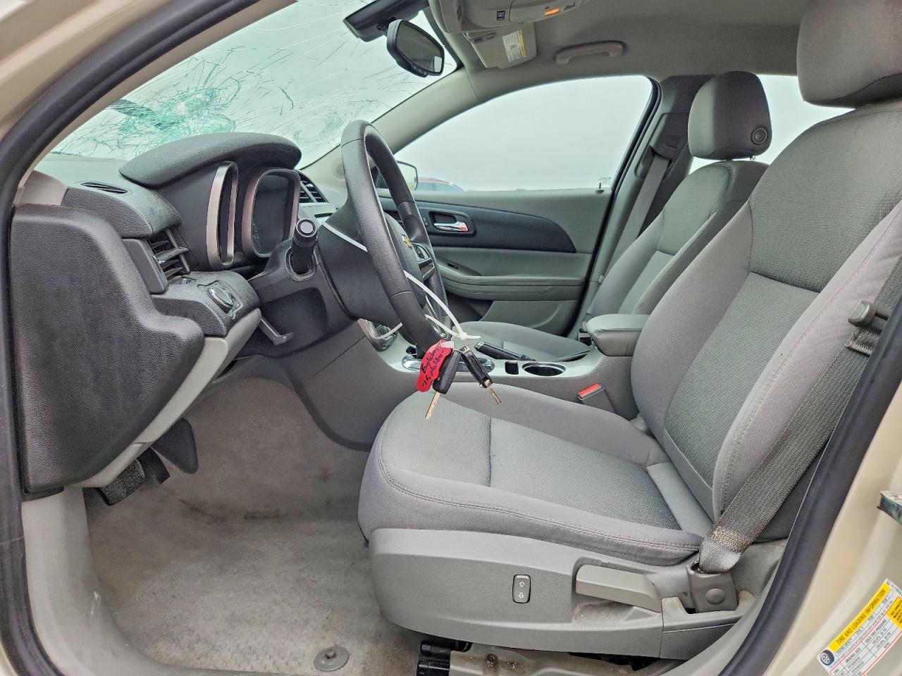 2015 Chevrolet Malibu Ls Beige vin: 1G11B5SL6FF221703