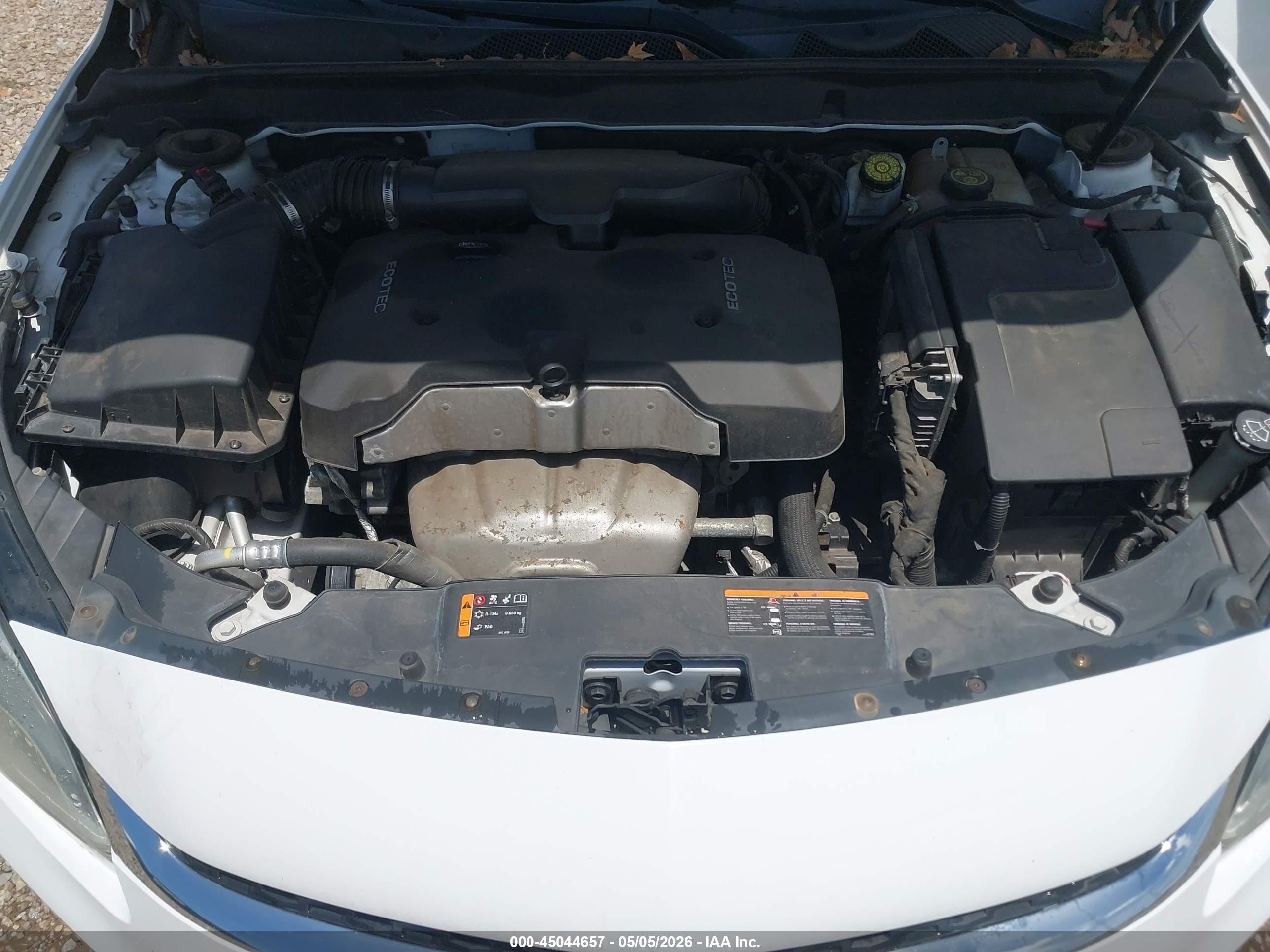 2015 Chevrolet Malibu Ls Белый vin: 1G11B5SL6FF223676