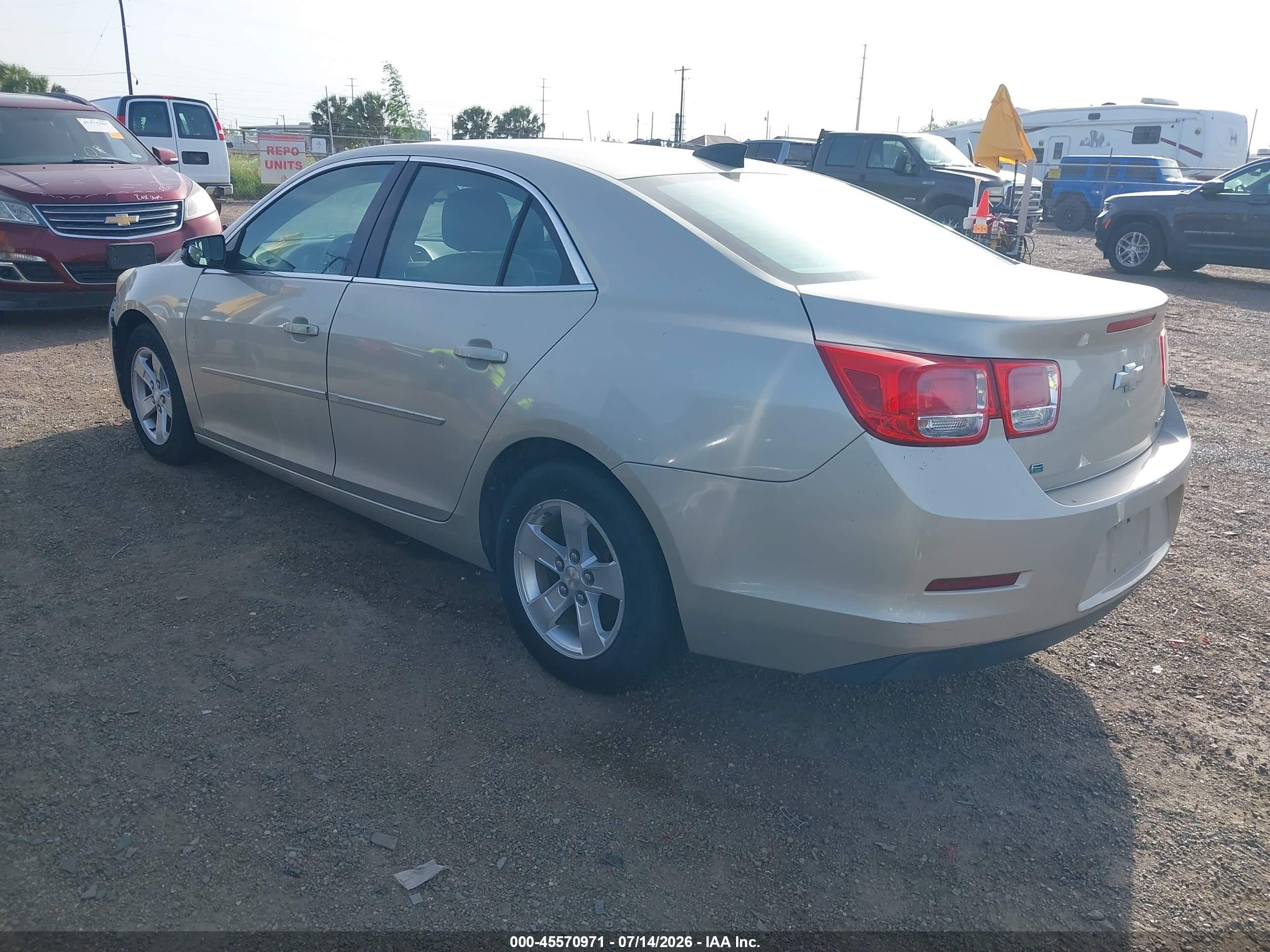 2015 Chevrolet Malibu Ls Brown vin: 1G11B5SL6FF284865