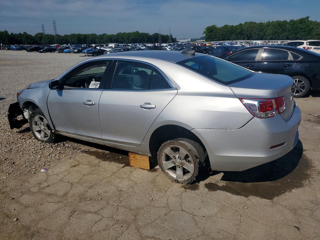 2015 Chevrolet Malibu Ls Silver vin: 1G11B5SL6FF347883
