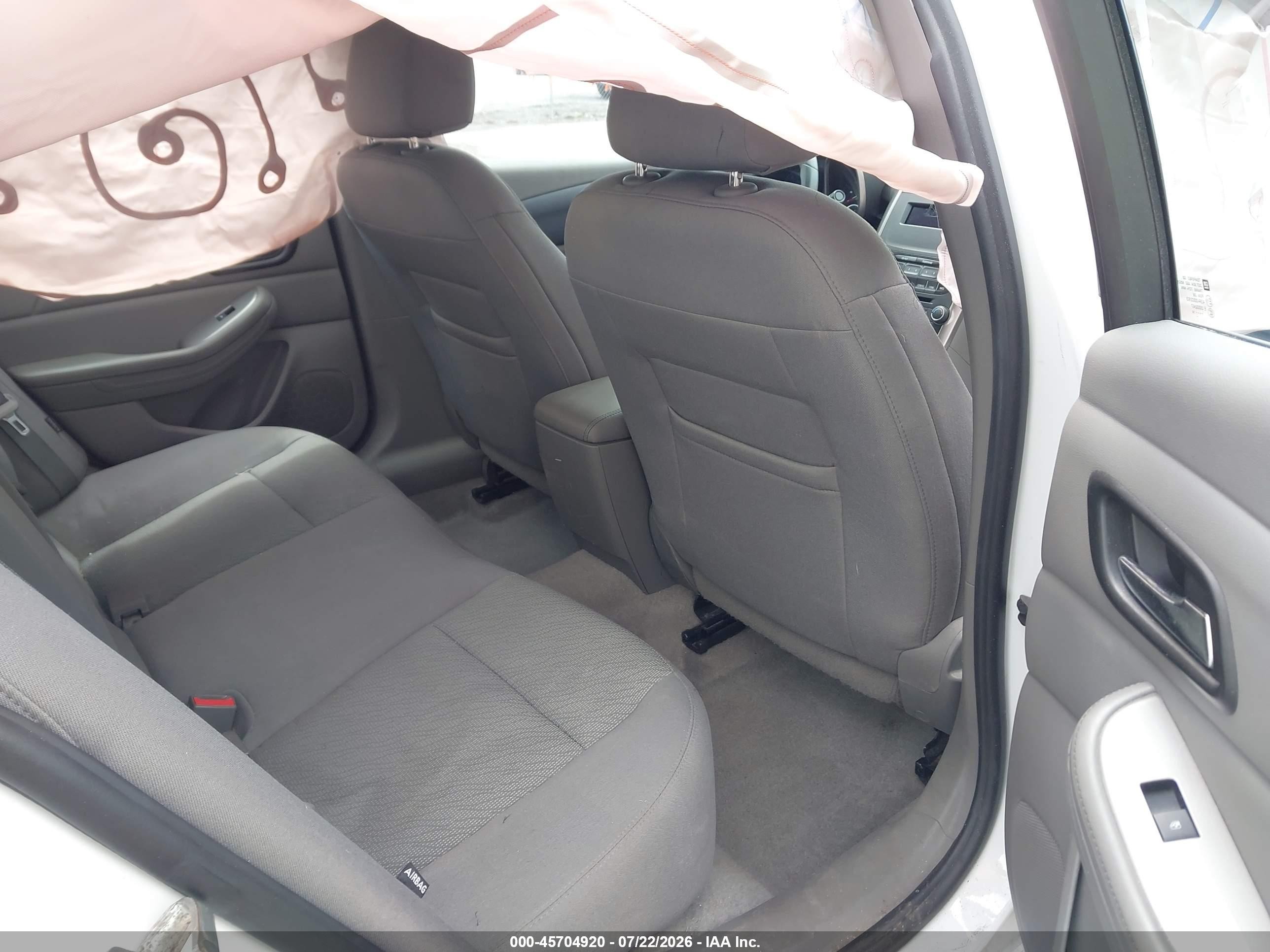 2014 Chevrolet Malibu 1ls White vin: 1G11B5SL7EF272755