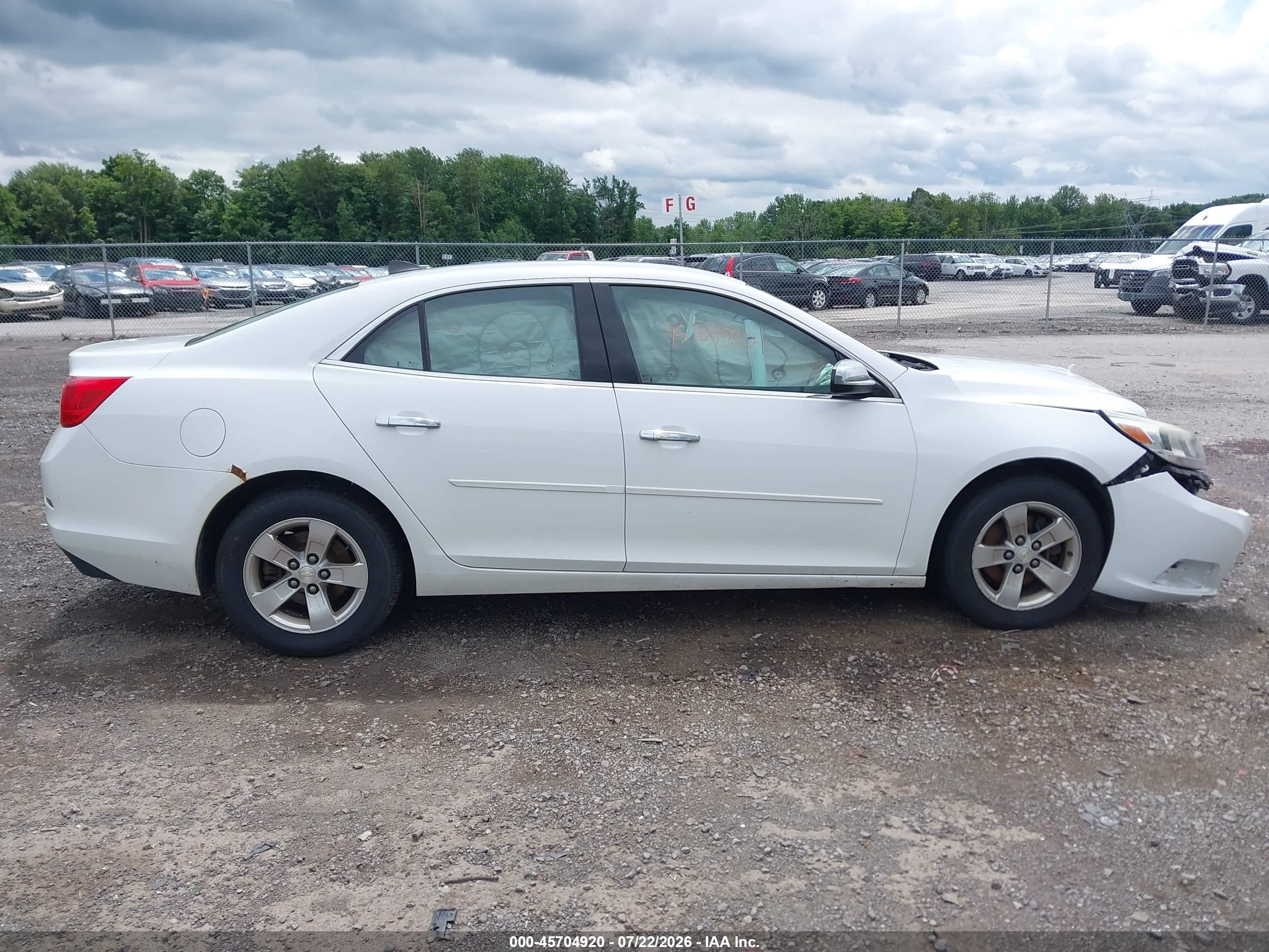 2014 Chevrolet Malibu 1ls White vin: 1G11B5SL7EF272755