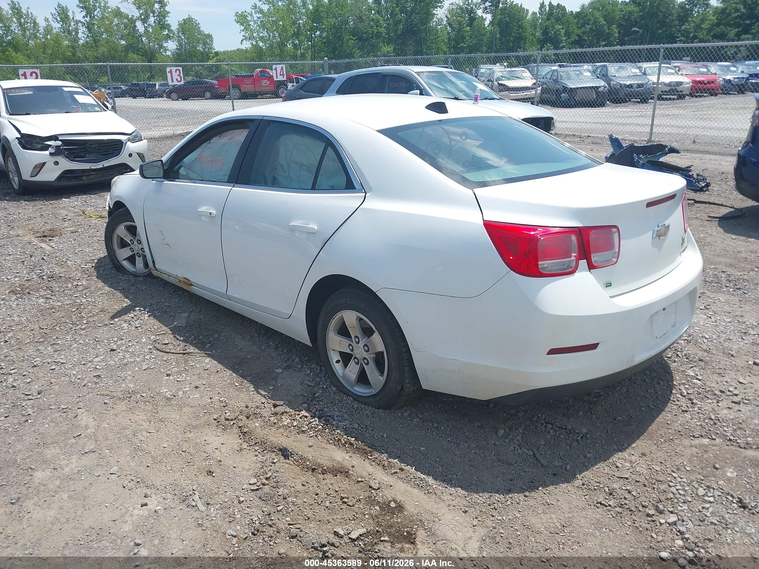 2014 Chevrolet Malibu 1ls White vin: 1G11B5SL7EF290463