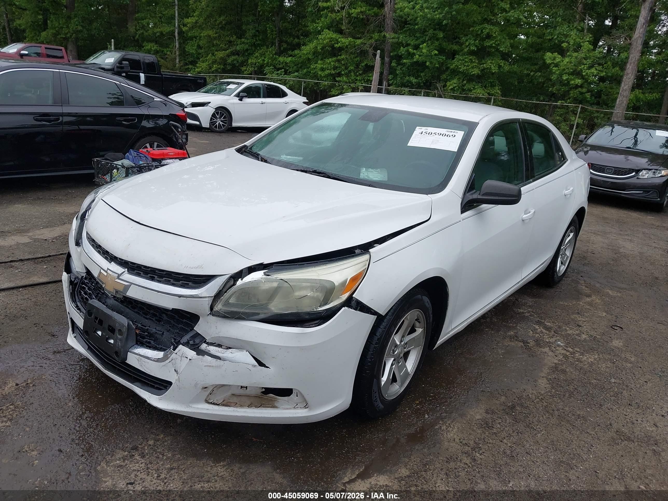 2015 Chevrolet Malibu Ls White vin: 1G11B5SL7FF107015