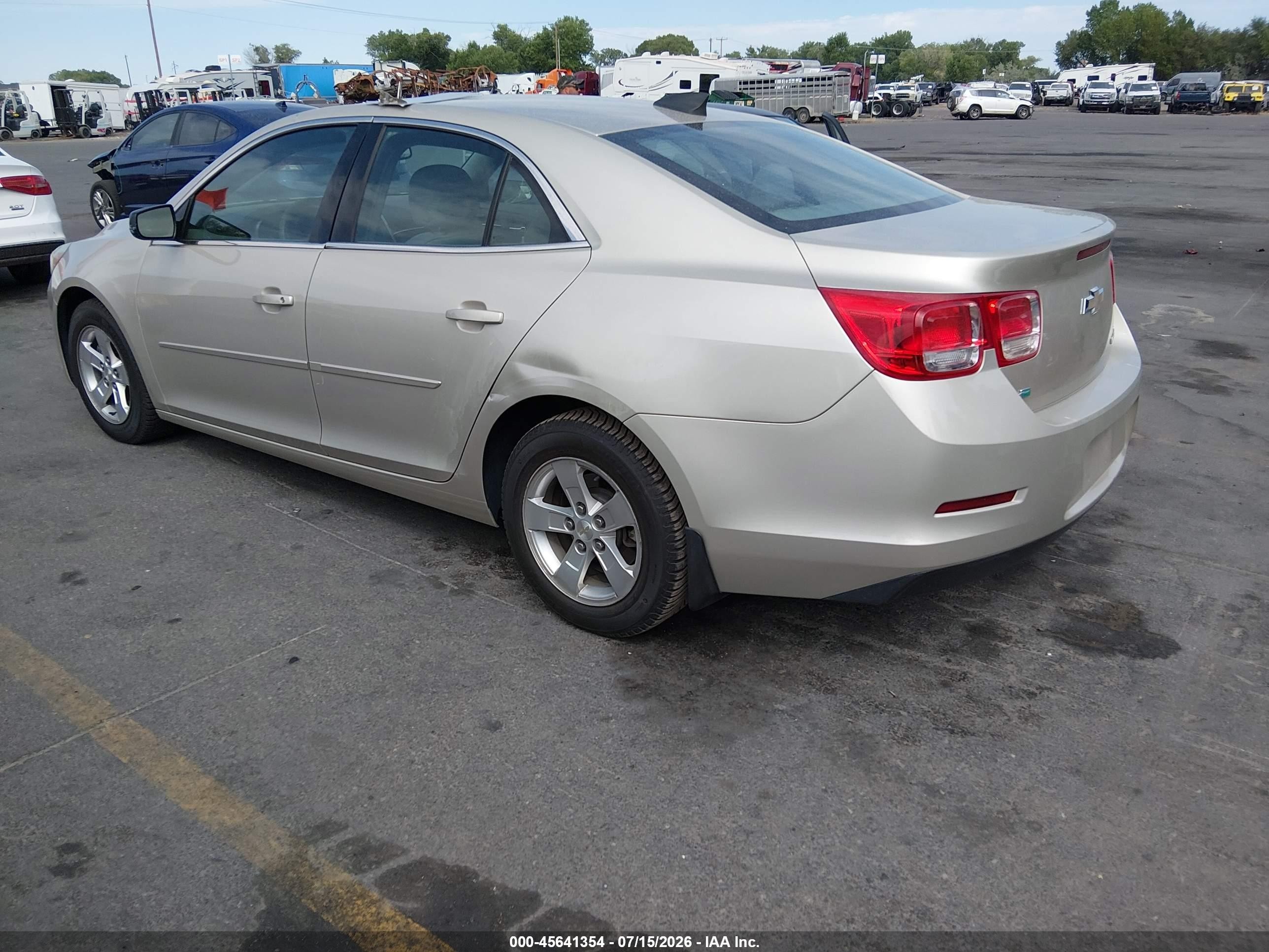 2015 Chevrolet Malibu Ls Gold vin: 1G11B5SL7FF134375