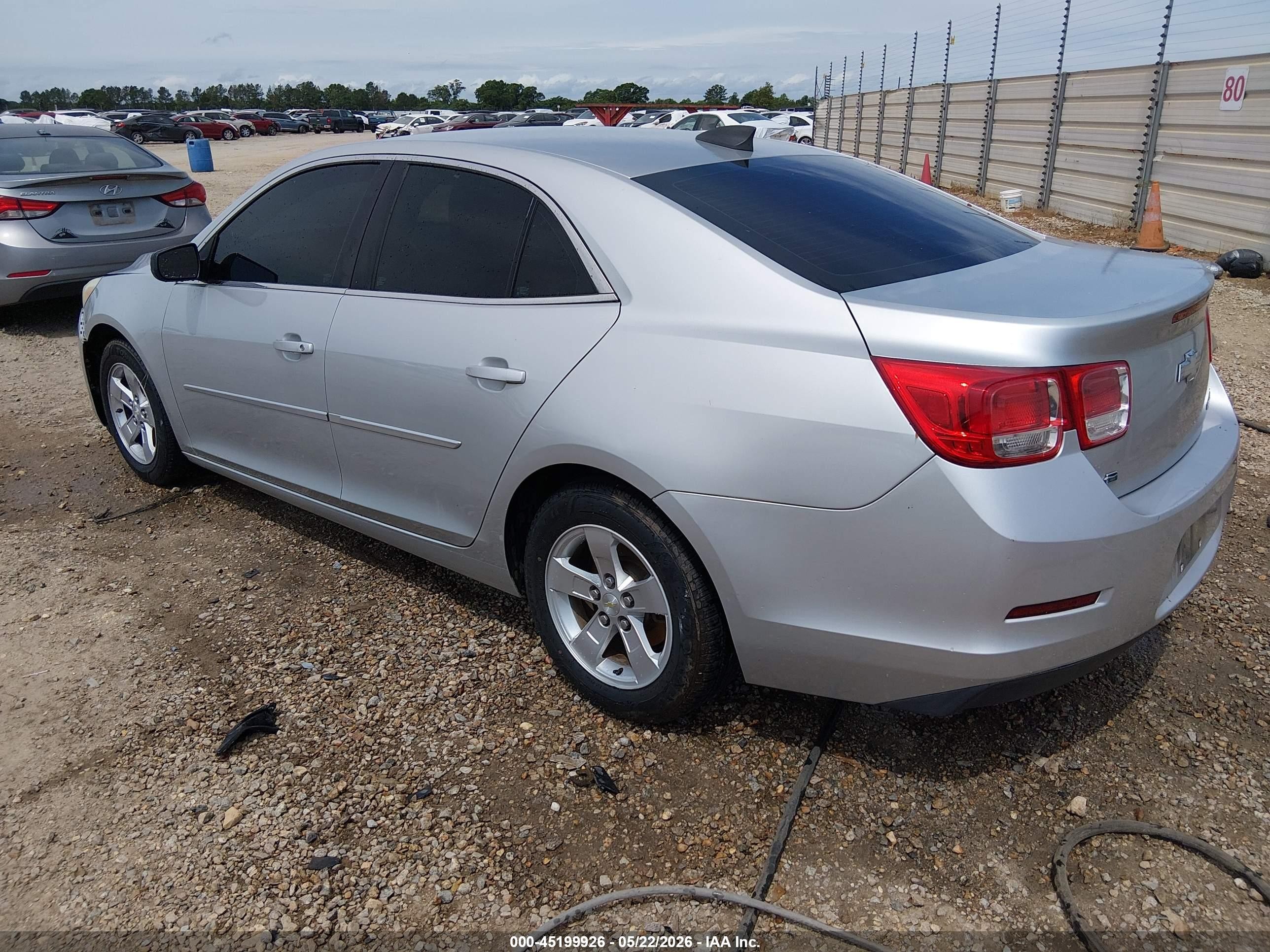 2015 Chevrolet Malibu Ls Silver vin: 1G11B5SL7FF185665