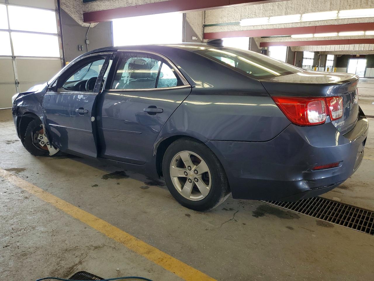 2015 Chevrolet Malibu Ls Blue vin: 1G11B5SL7FF210922