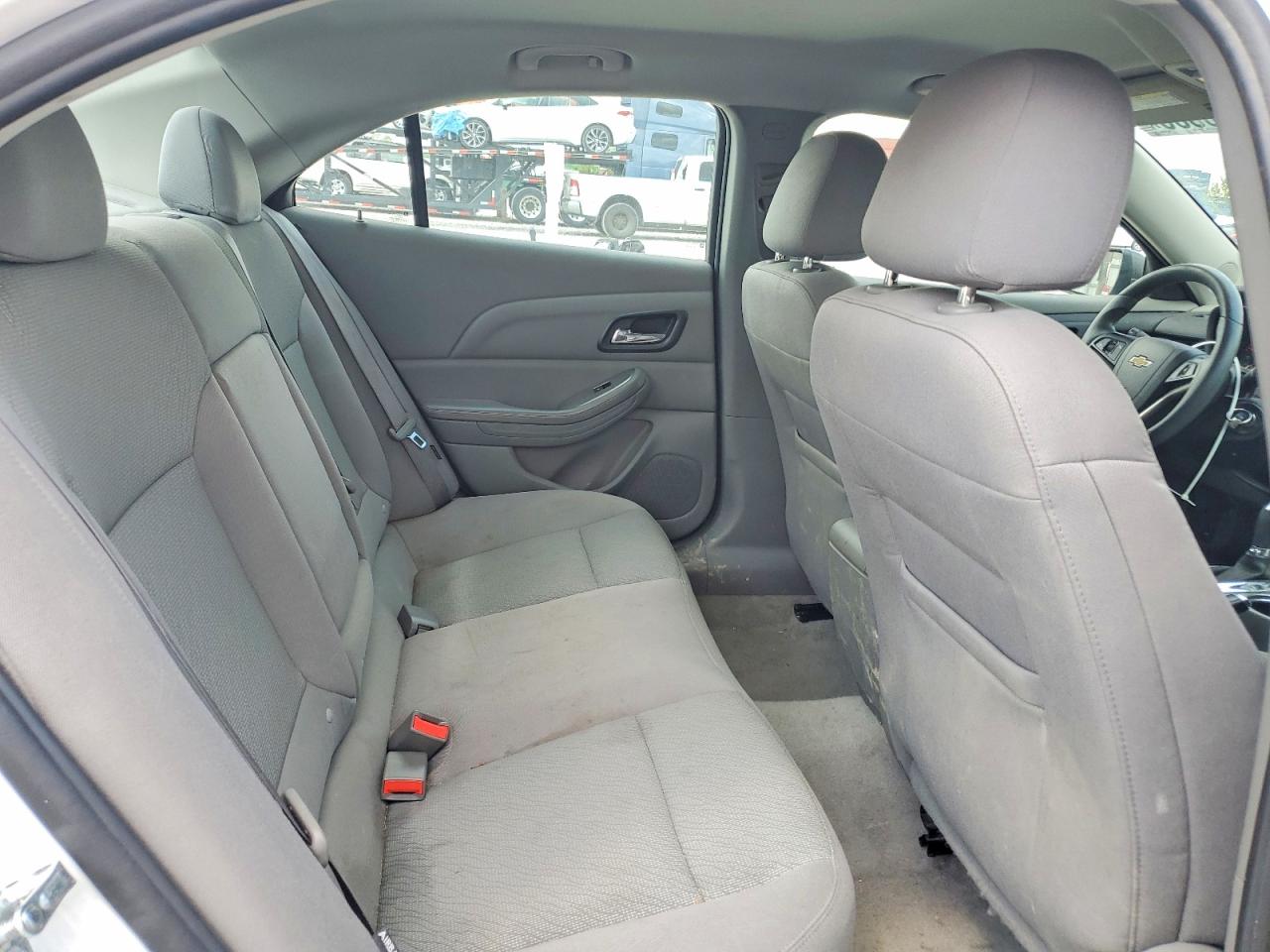 2015 Chevrolet Malibu Ls White vin: 1G11B5SL7FF302192