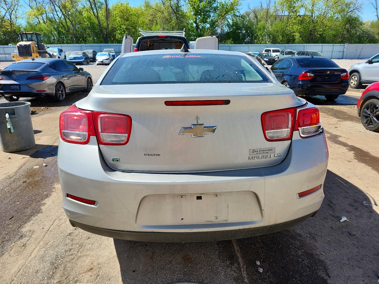 2015 Chevrolet Malibu Ls Серебряный vin: 1G11B5SL7FU130001