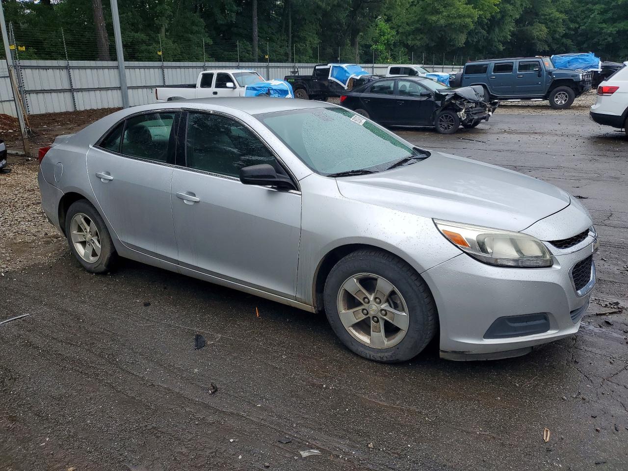 2015 Chevrolet Malibu Ls Silver vin: 1G11B5SL7FU150927