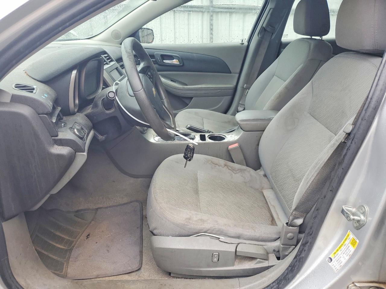 2015 Chevrolet Malibu Ls Silver vin: 1G11B5SL7FU150927