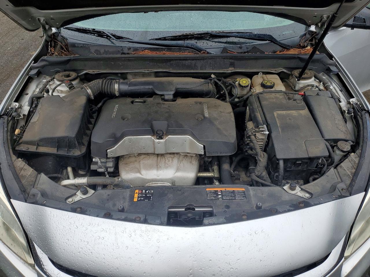 2015 Chevrolet Malibu Ls Silver vin: 1G11B5SL7FU150927