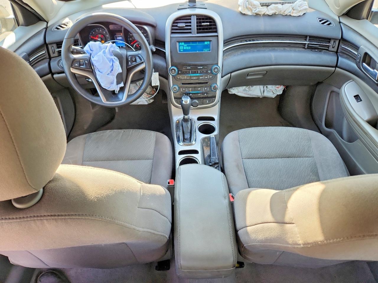 2014 Chevrolet Malibu Ls Silver vin: 1G11B5SL8EF117633