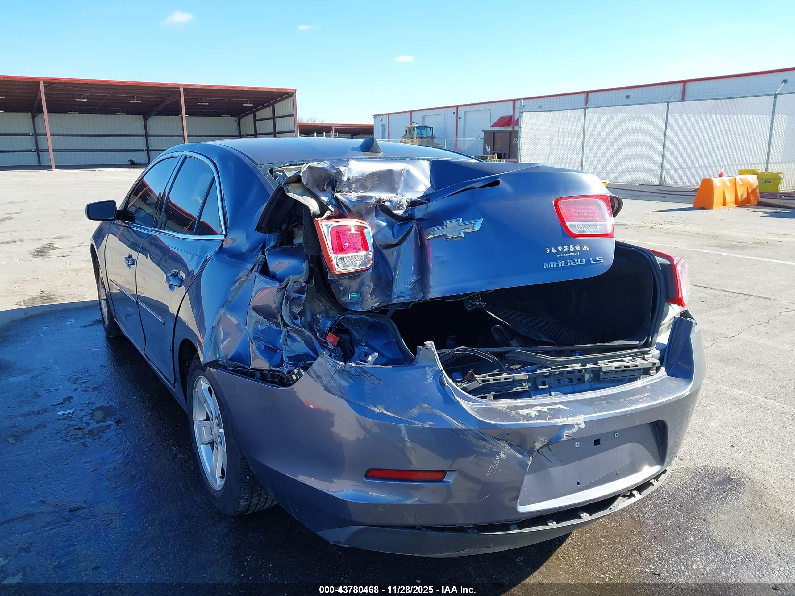 2014 Chevrolet Malibu 1ls Blue vin: 1G11B5SL8EF222172