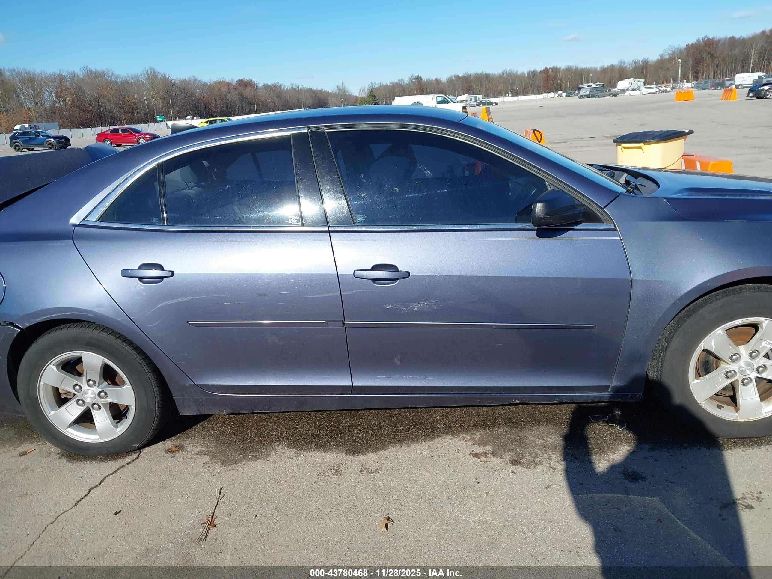 2014 Chevrolet Malibu 1ls Blue vin: 1G11B5SL8EF222172