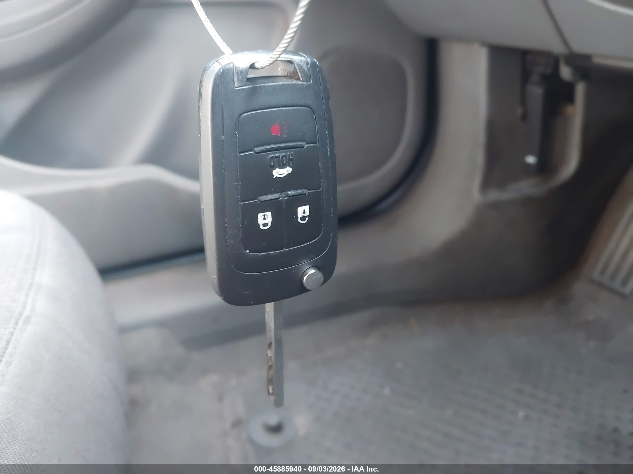 2015 Chevrolet Malibu Ls Серебряный vin: 1G11B5SL8FF111428