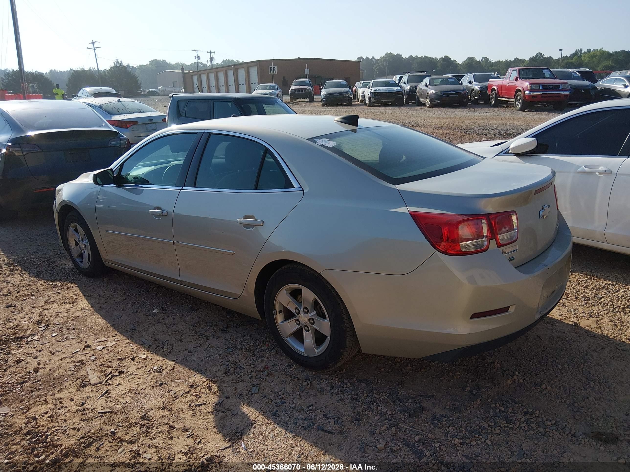 2015 Chevrolet Malibu Ls Tan vin: 1G11B5SL8FF149807
