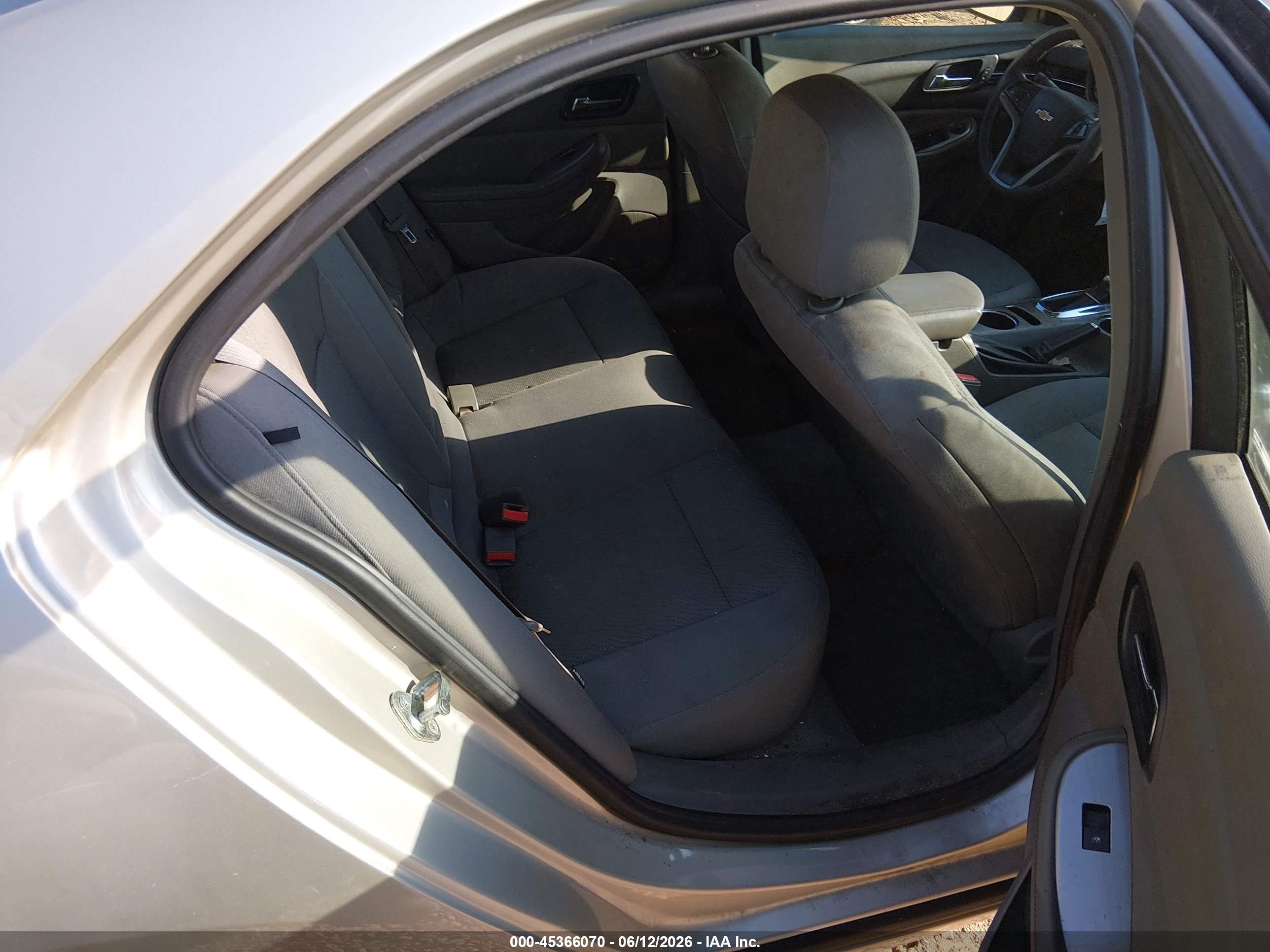 2015 Chevrolet Malibu Ls Tan vin: 1G11B5SL8FF149807