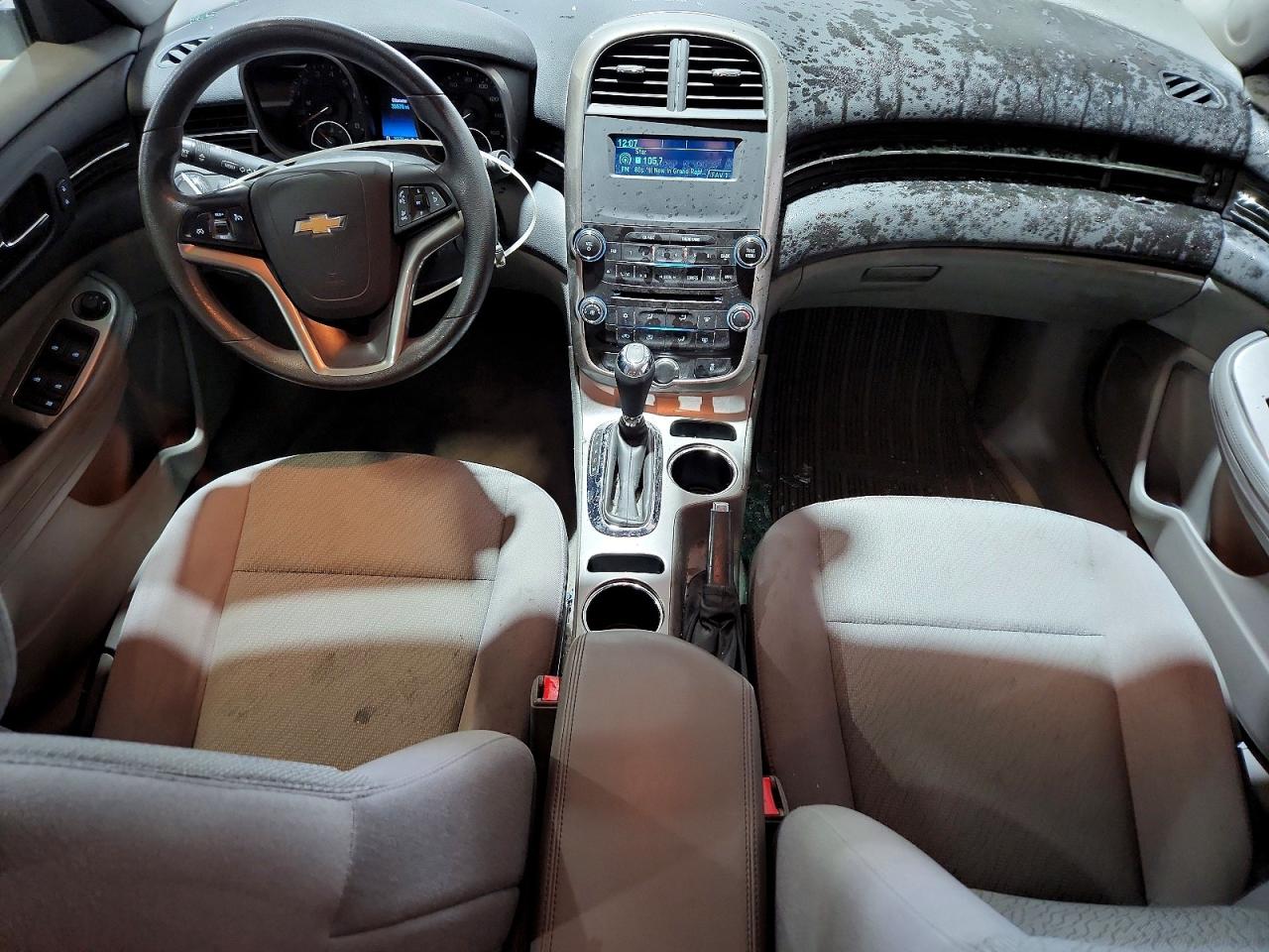 2015 Chevrolet Malibu Ls White vin: 1G11B5SL8FF165277