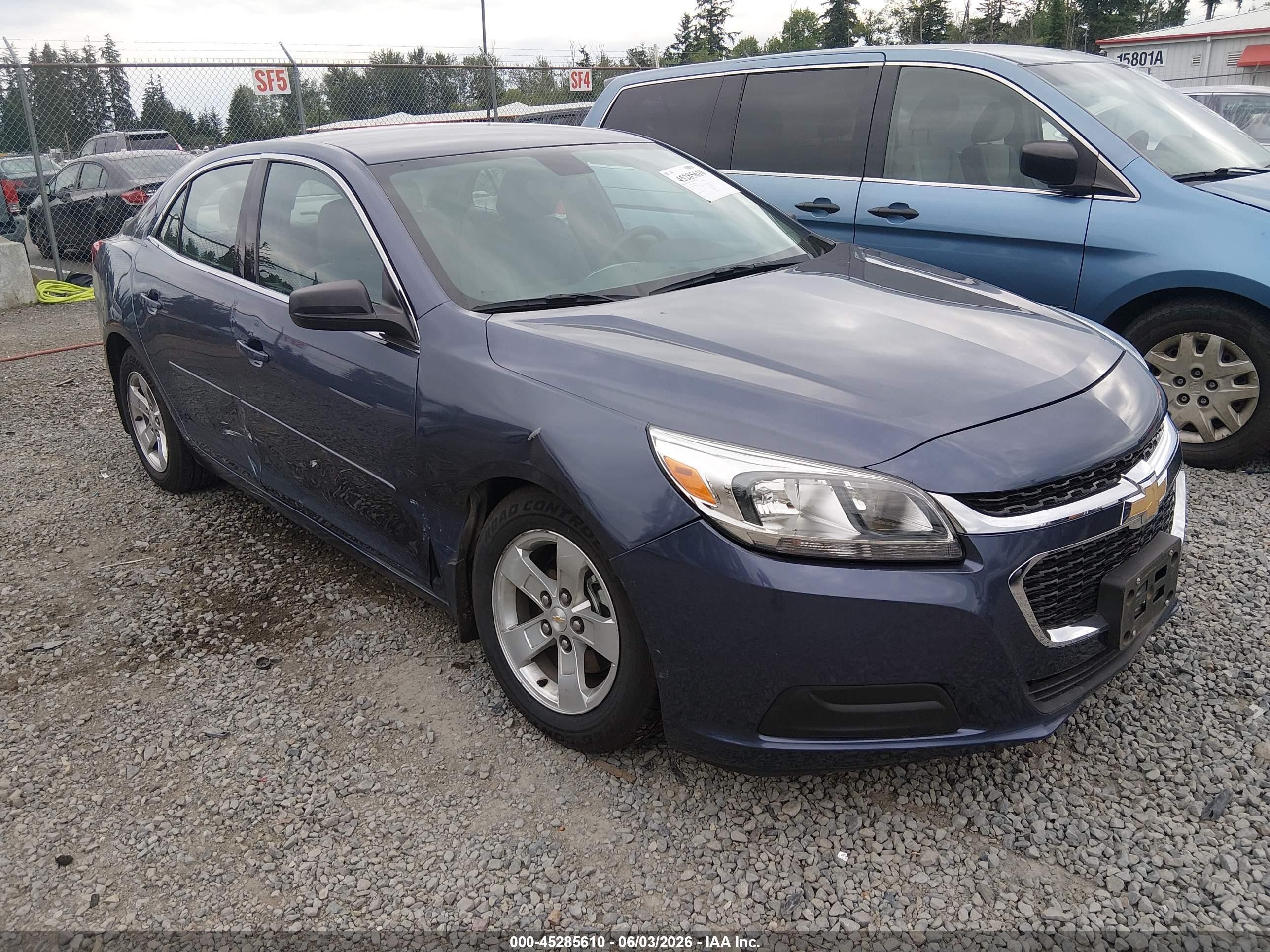 2015 Chevrolet Malibu Ls Синий vin: 1G11B5SL8FF256811