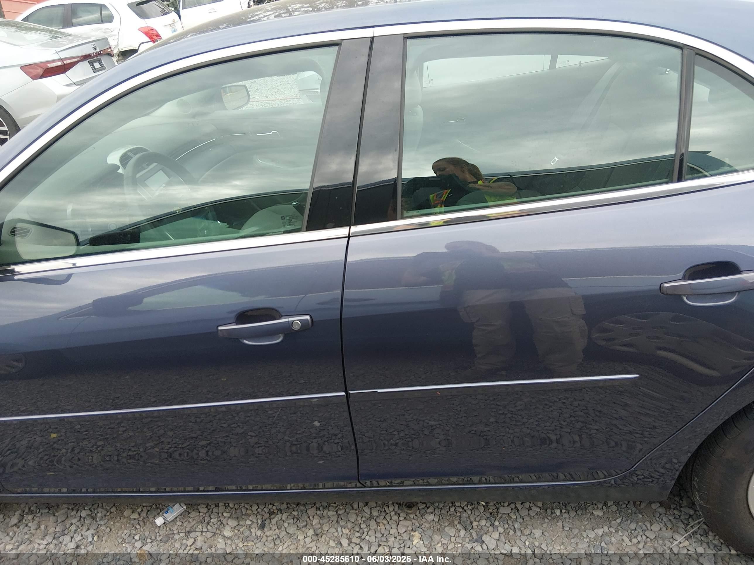 2015 Chevrolet Malibu Ls Синий vin: 1G11B5SL8FF256811